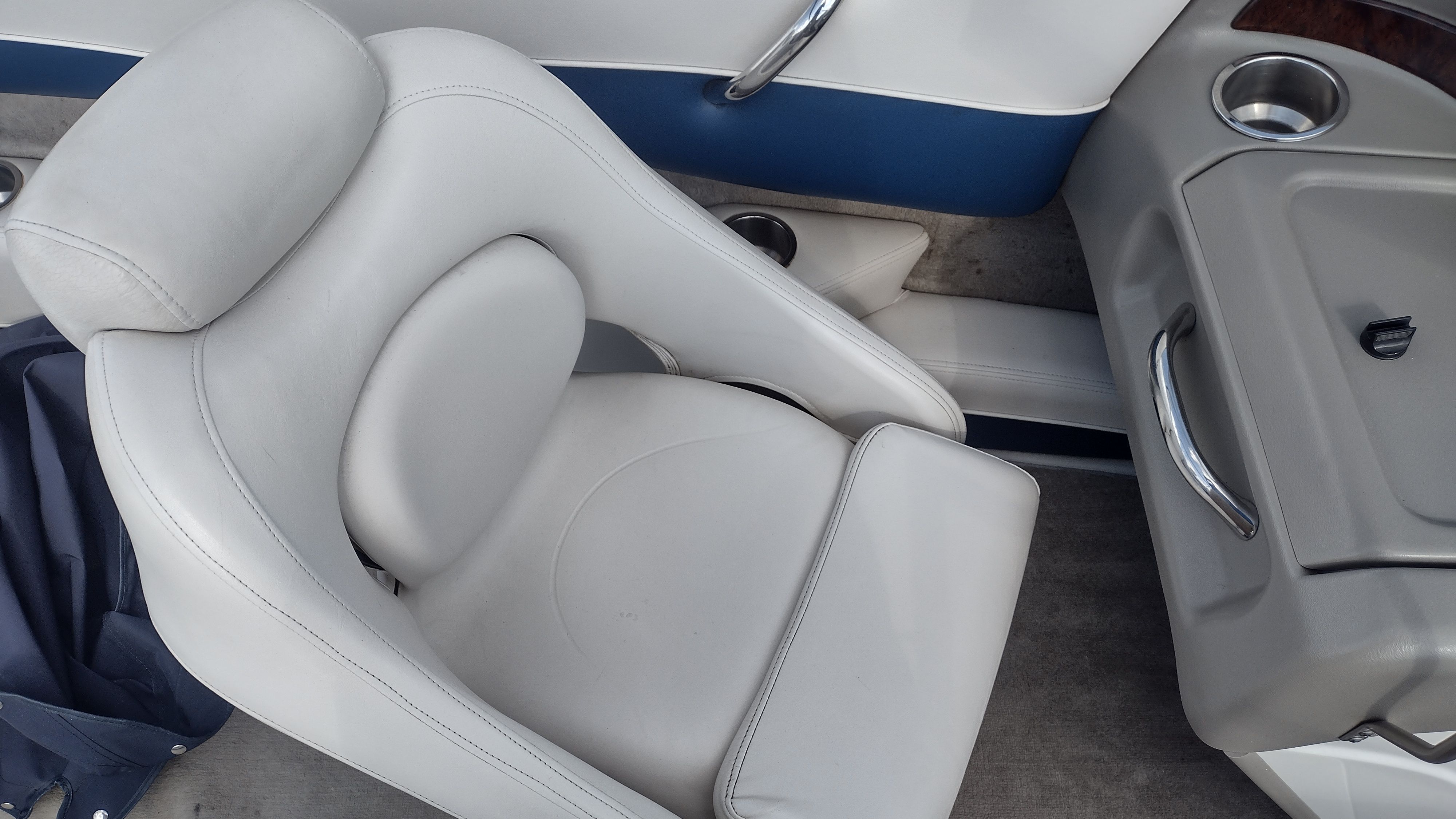 2006 Crownline
                                                             190LS Image Thumbnail #7
