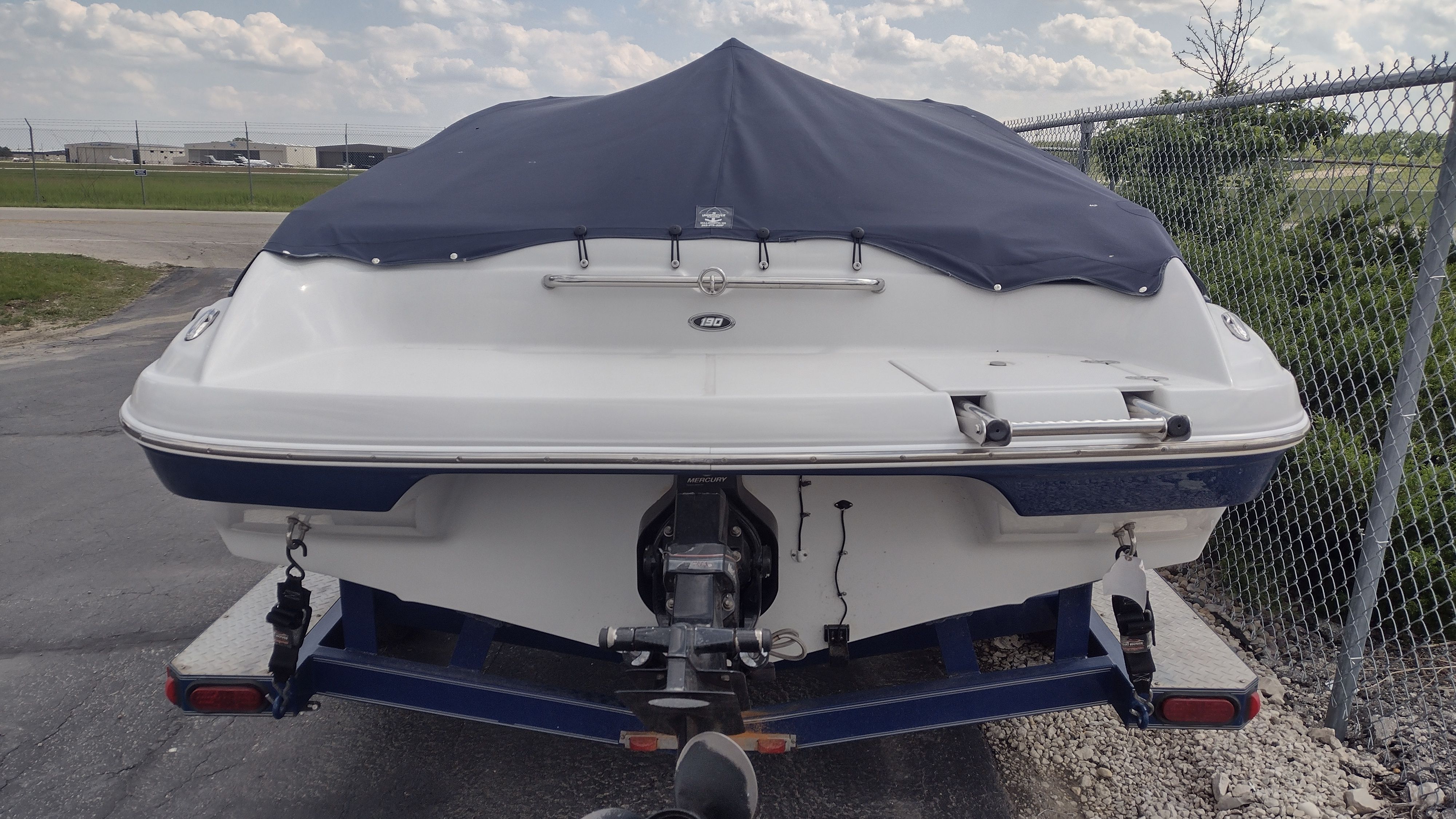 2006 Crownline
                                                             190LS Image Thumbnail #17
