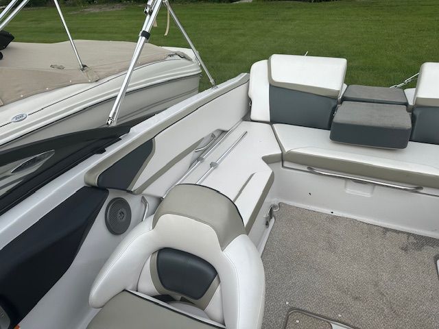 2015 Scarab 215 HO Image Thumbnail #8