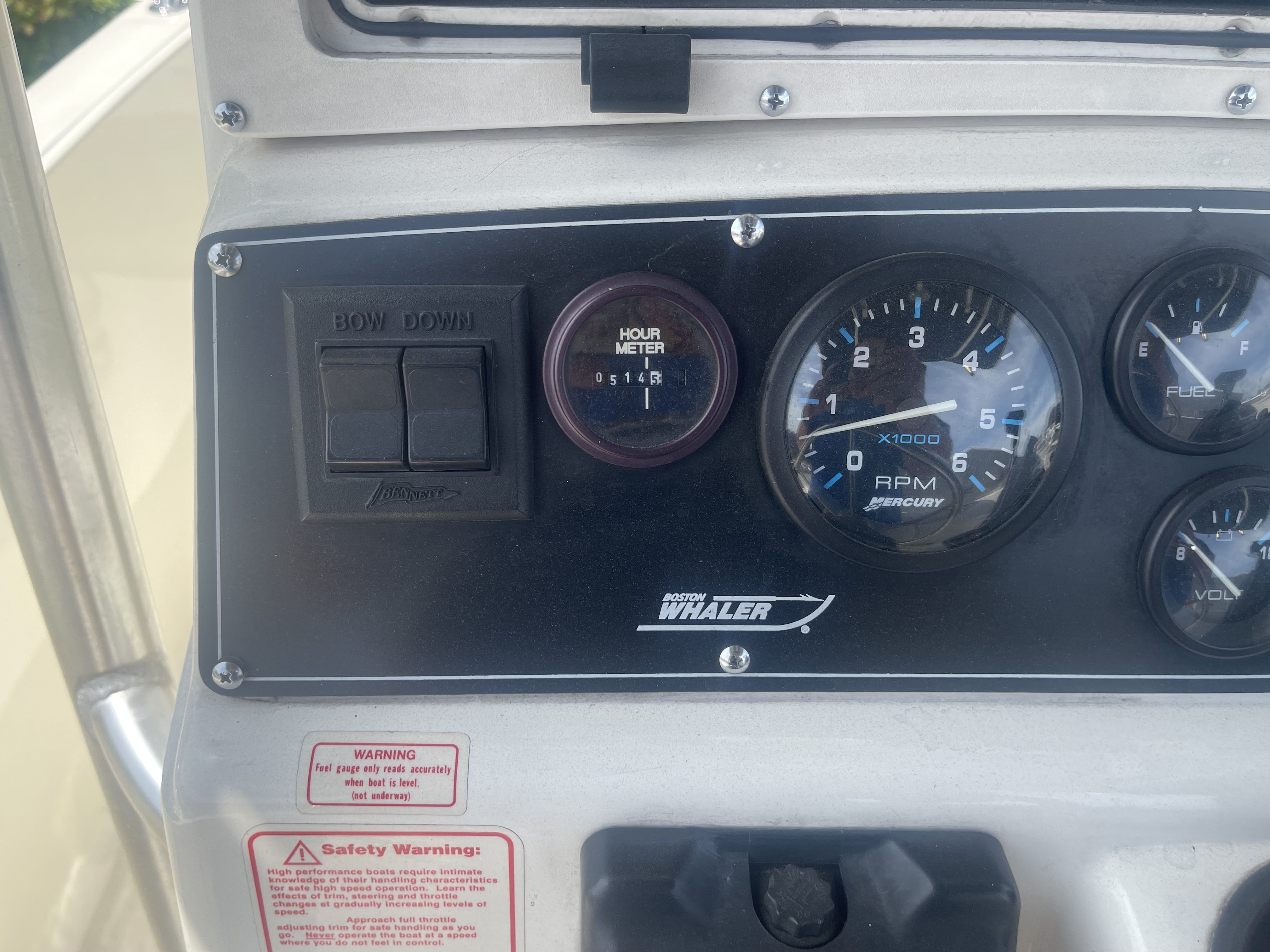 2000 Boston Whaler
                                                             21OUTRAGE Image Thumbnail #13