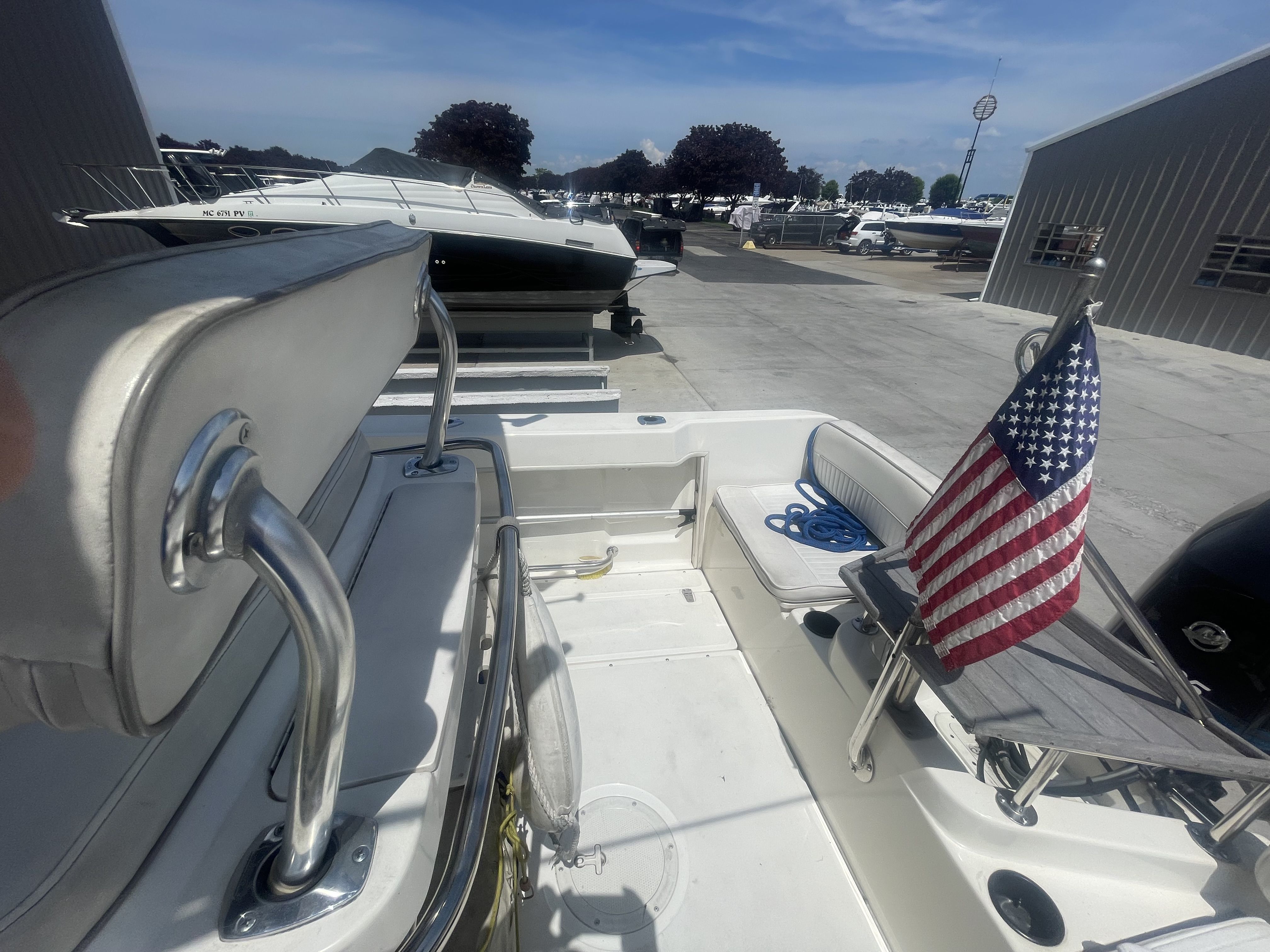 2000 Boston Whaler
                                                             21OUTRAGE Image Thumbnail #23