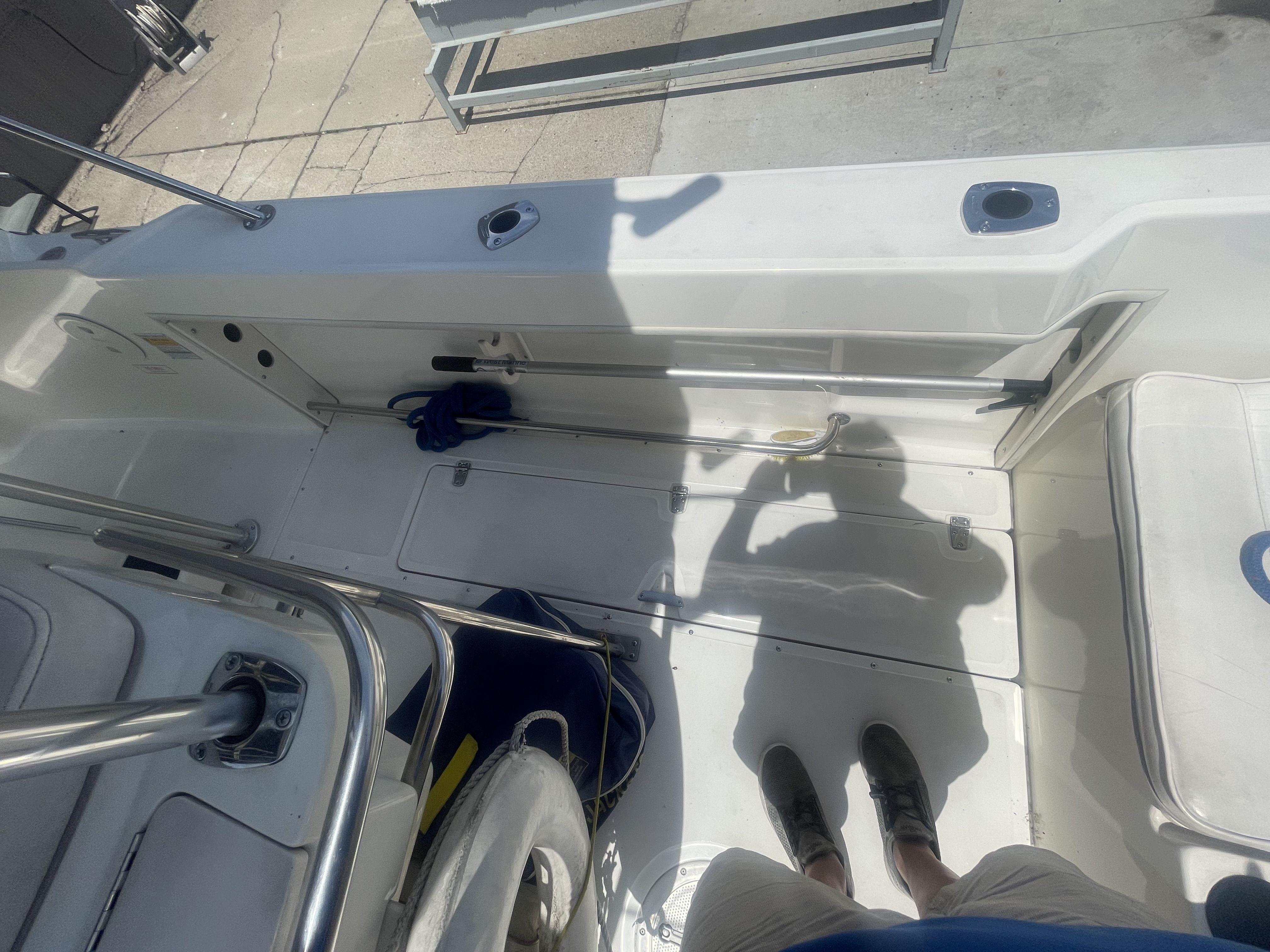 2000 Boston Whaler
                                                             21OUTRAGE Image Thumbnail #27