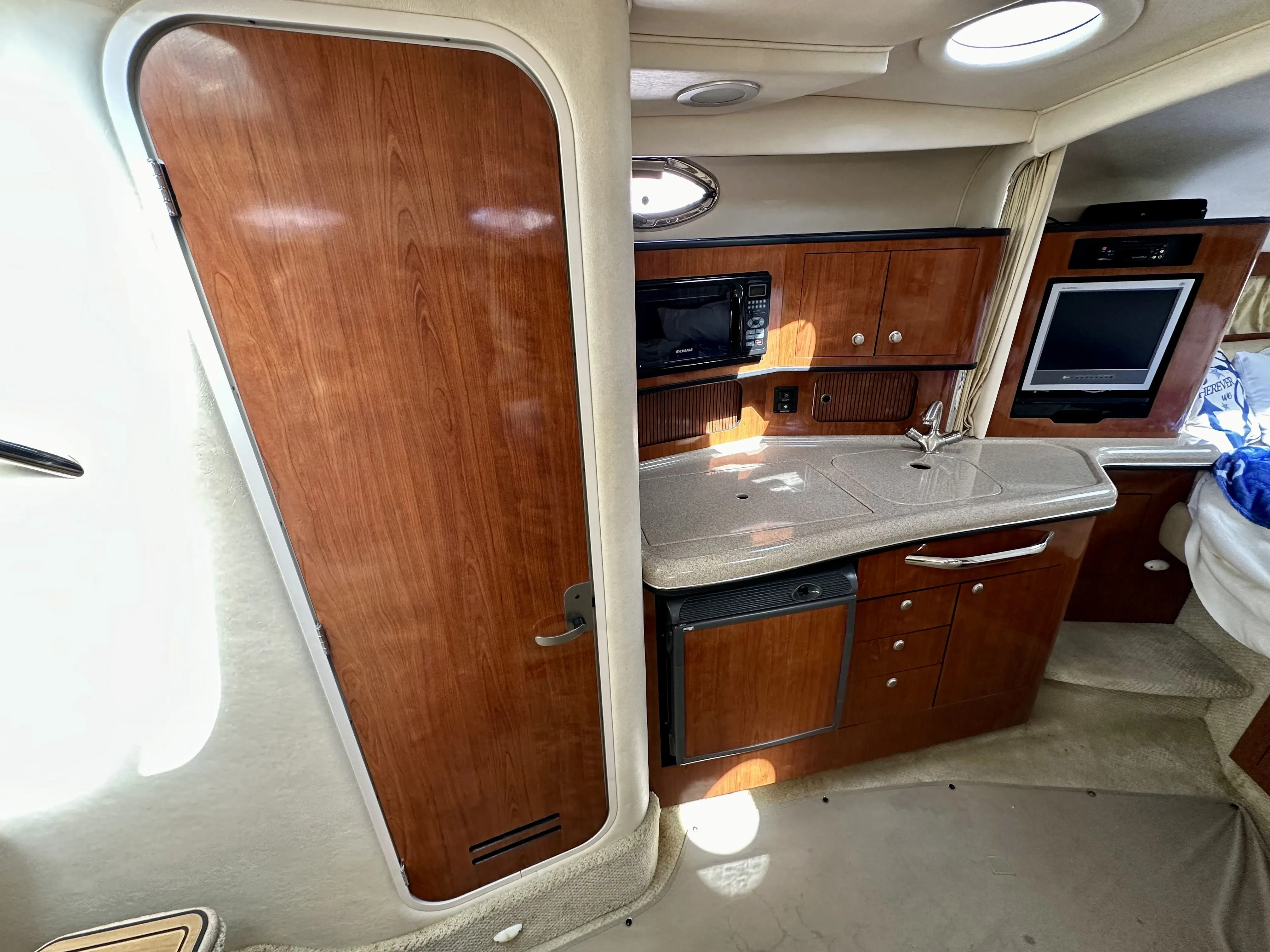 2006 Sea Ray 300 SUNDANCER Image Thumbnail #9