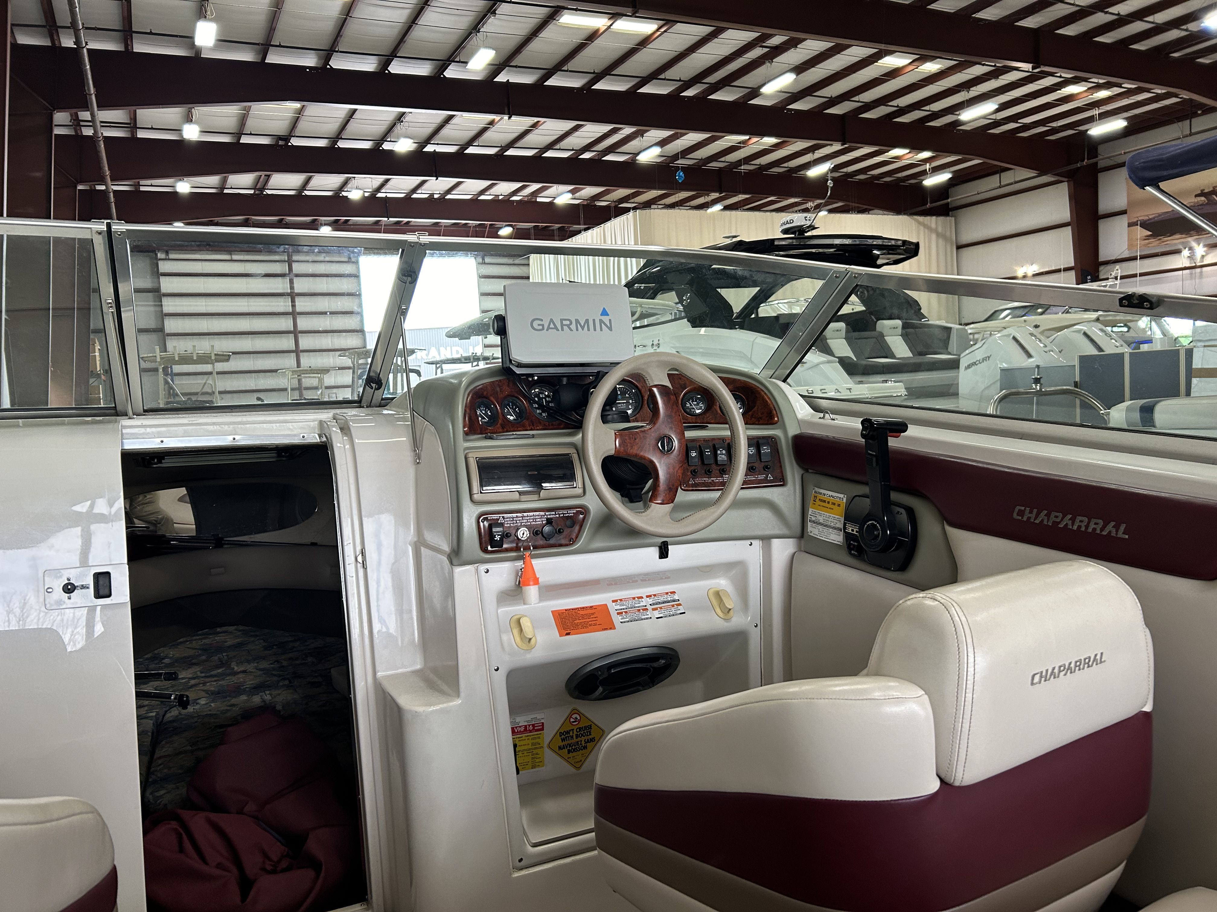 1997 Chaparral
                                                             2335SS Image Thumbnail #5