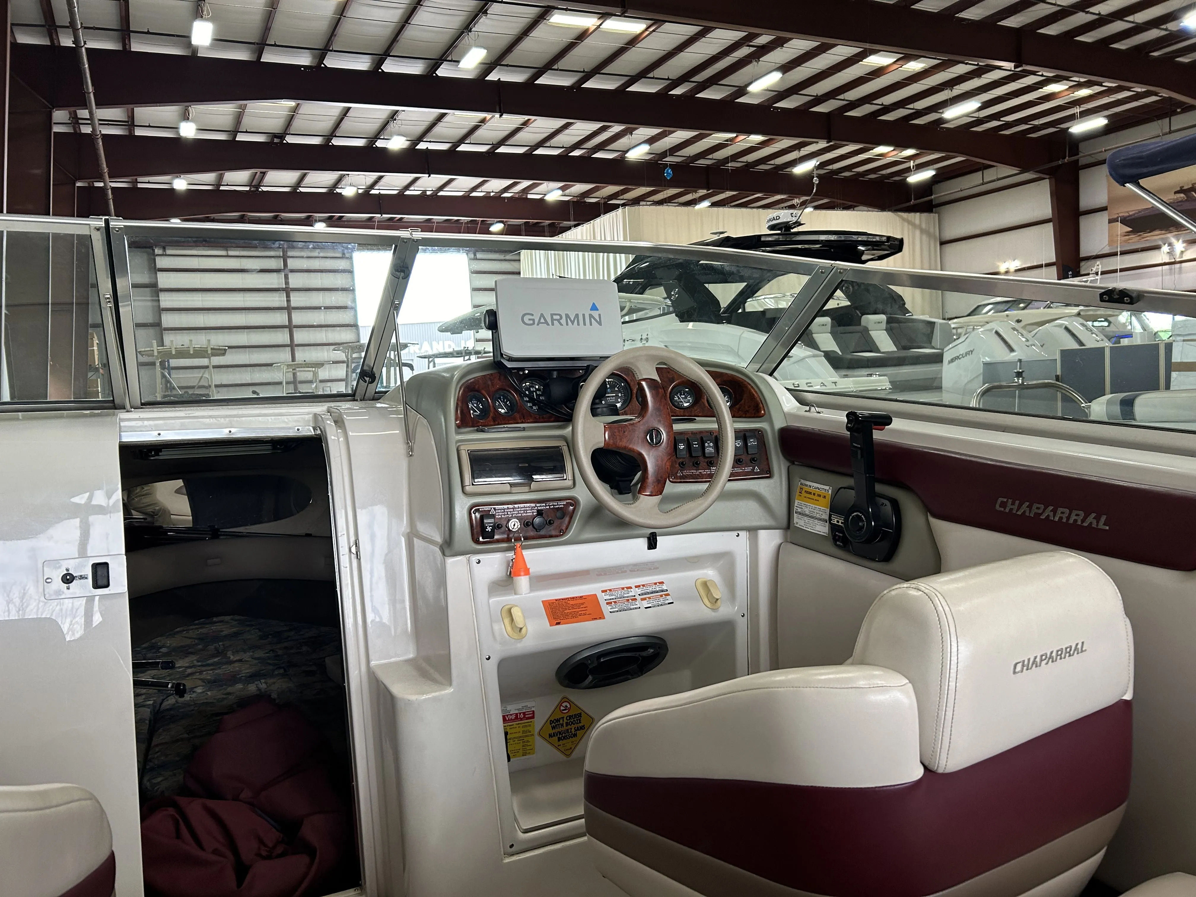 1997 Chaparral 2335SS Image Thumbnail #5
