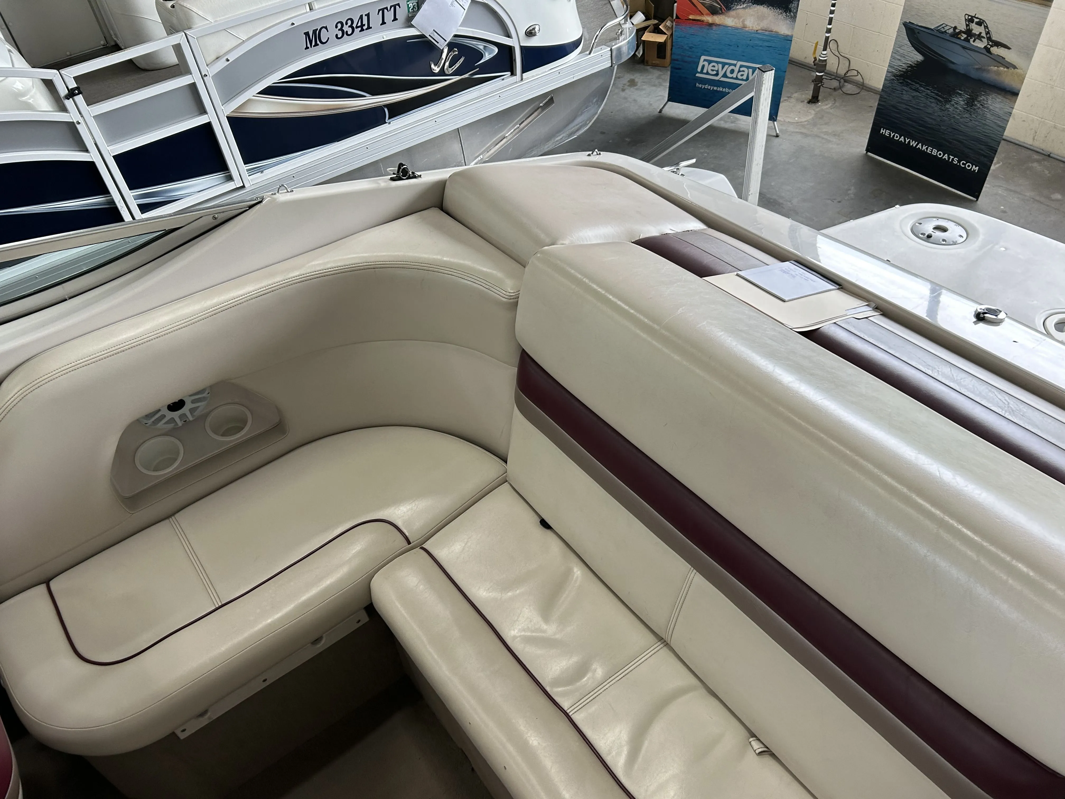 1997 Chaparral 2335SS Image Thumbnail #10