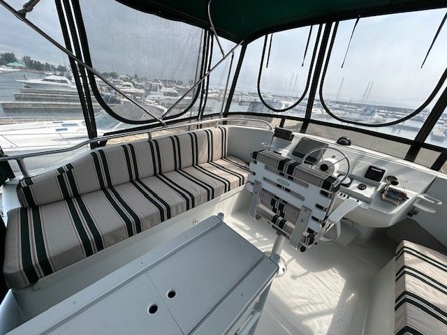 1997 Mainship 350 PT Image Thumbnail #3