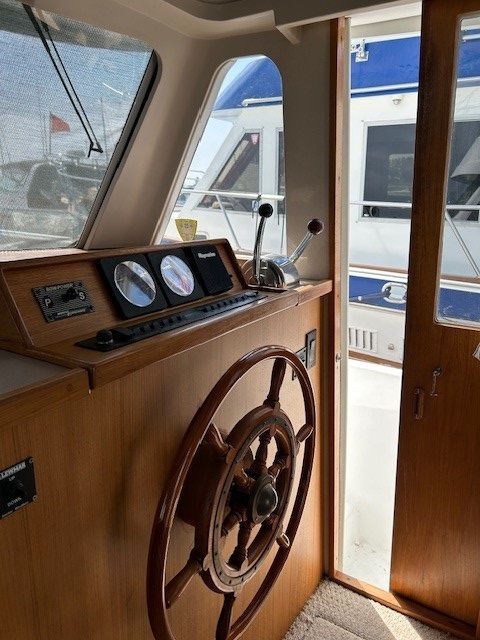 1997 Mainship 350 PT Image Thumbnail #14