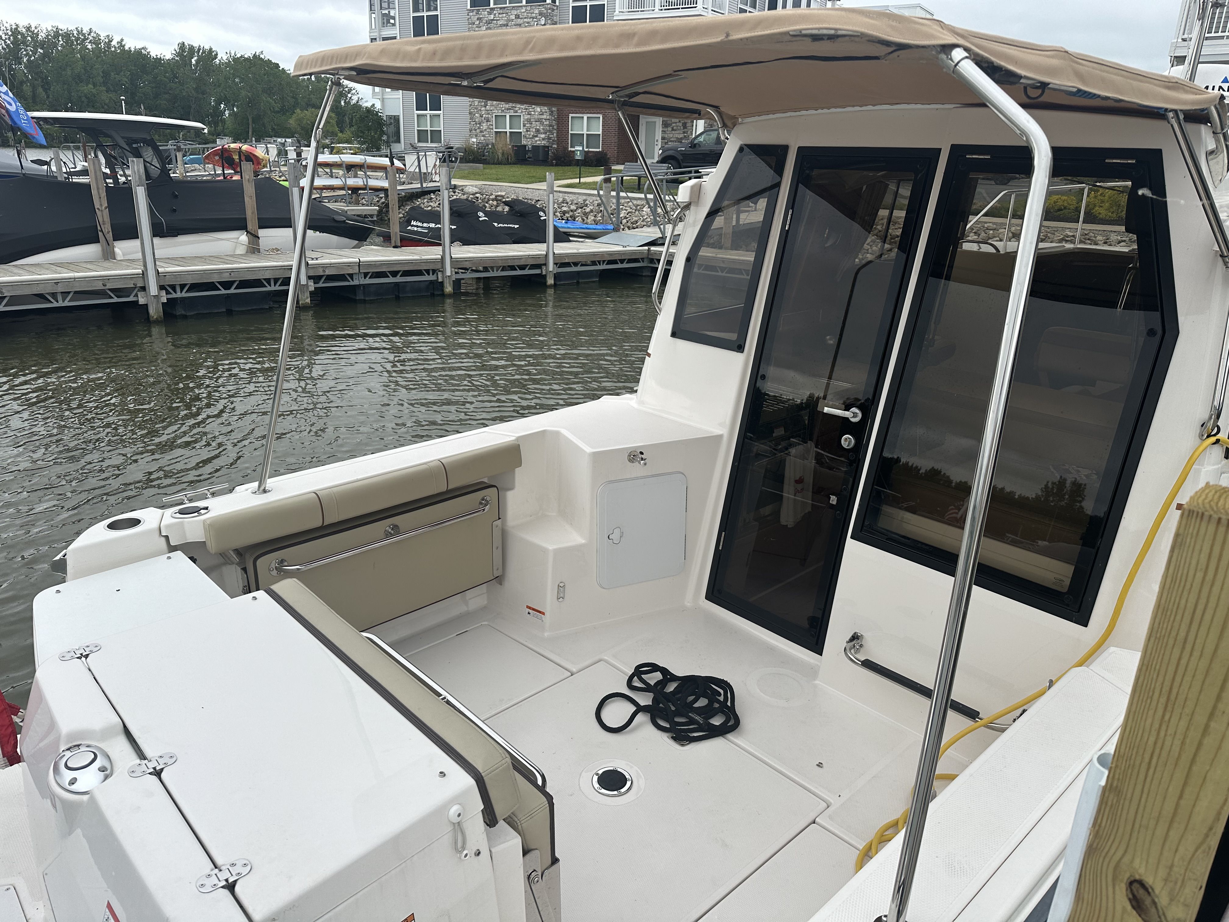 2021 Ranger
                                                             R-27 TUG Image Thumbnail #3
