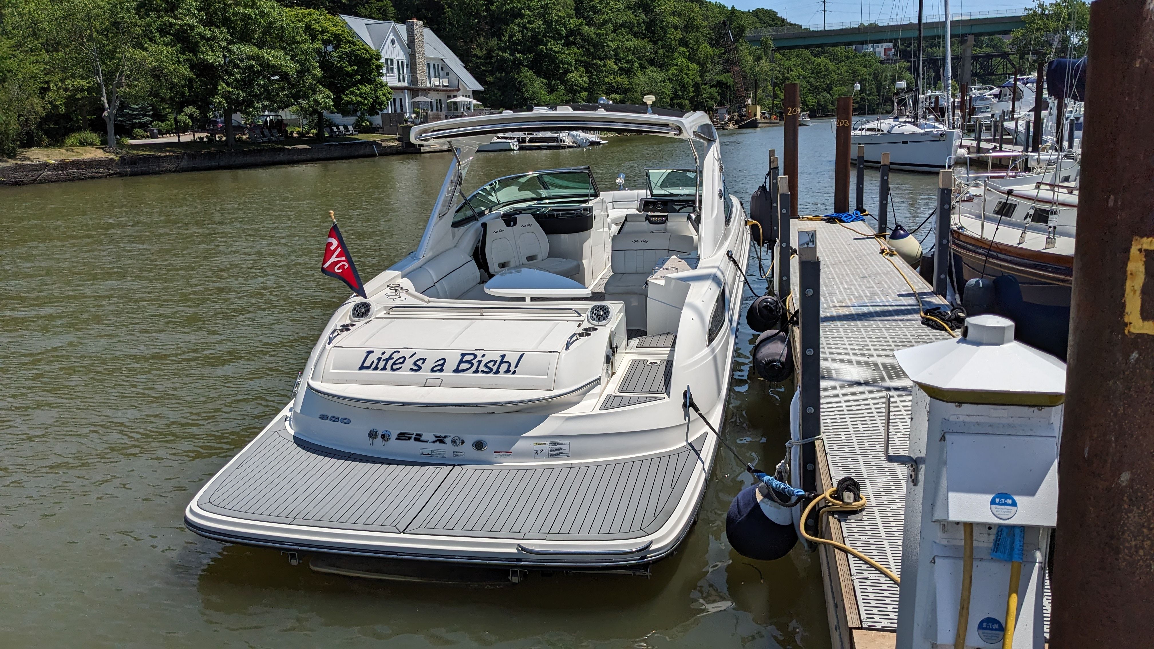 2015 Sea Ray
                                                             350 SLX Image Thumbnail #2