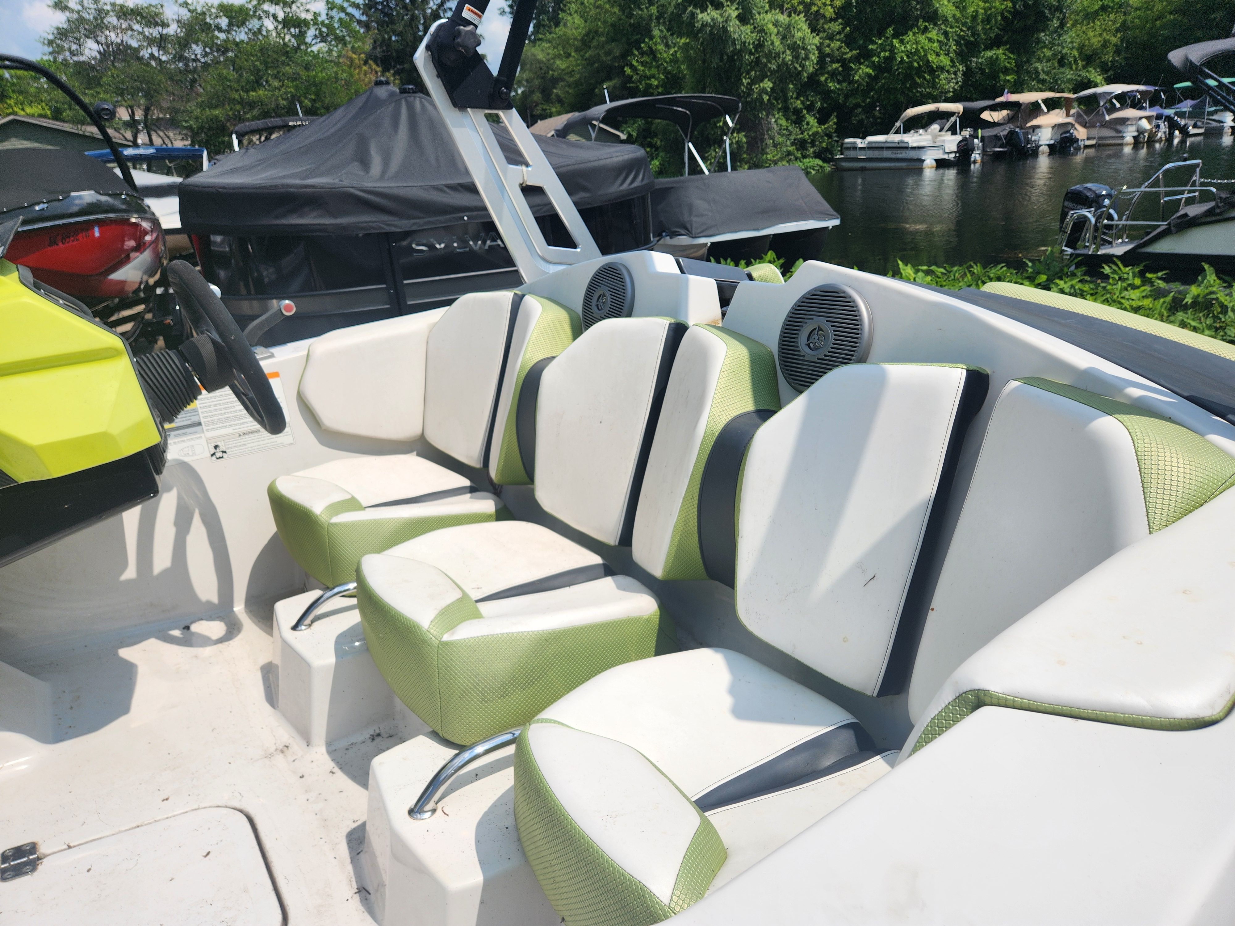 2016 Scarab 165 H.O. Image Thumbnail #8