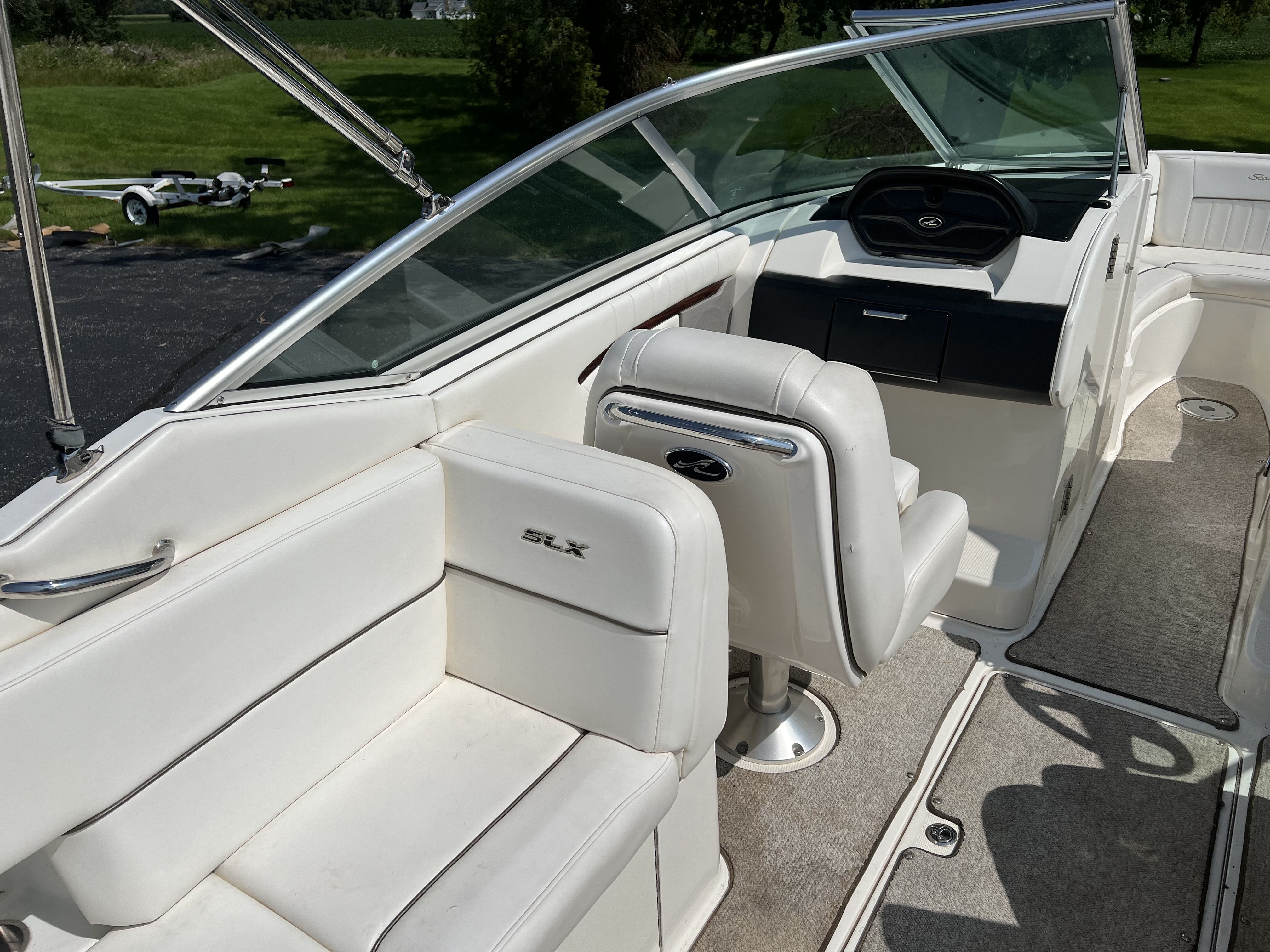 2008 Sea Ray
                                                             270 SLX Image Thumbnail #16