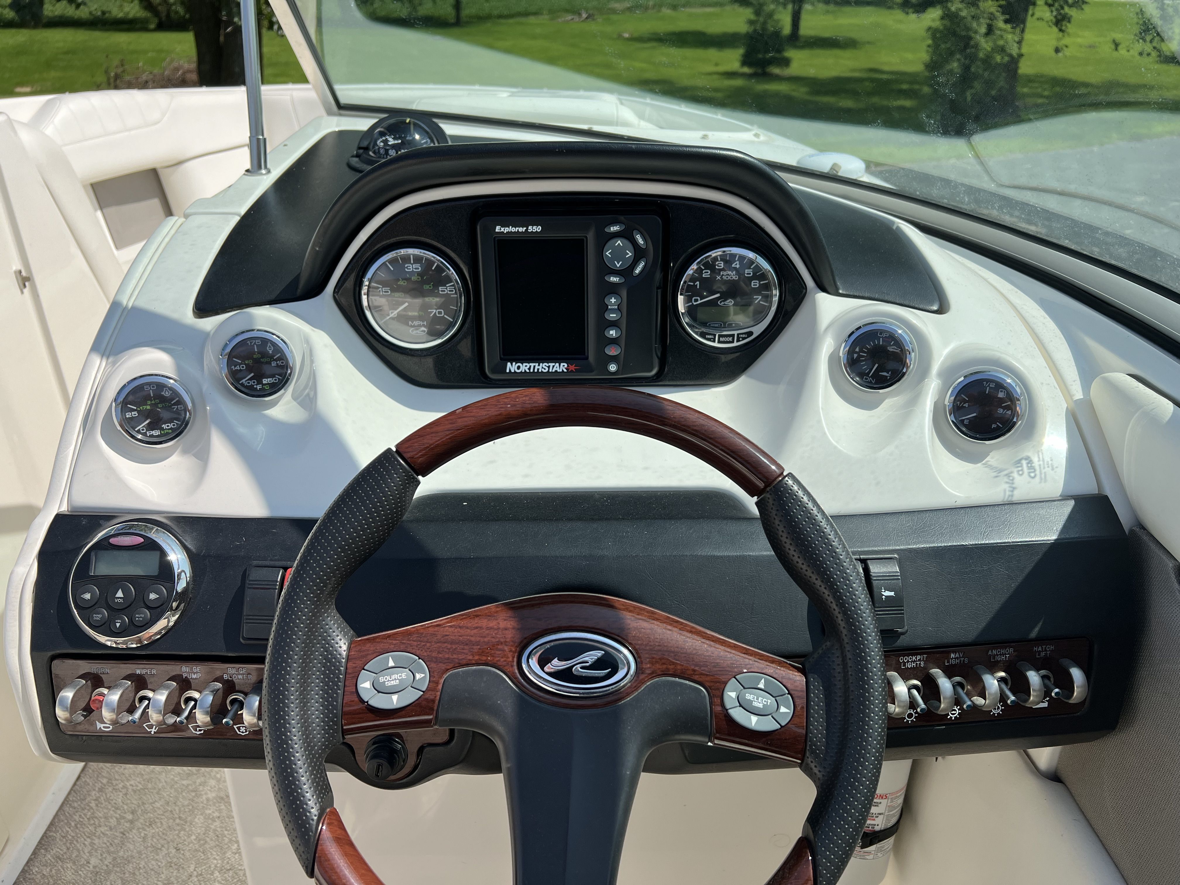 2008 Sea Ray
                                                             270 SLX Image Thumbnail #20