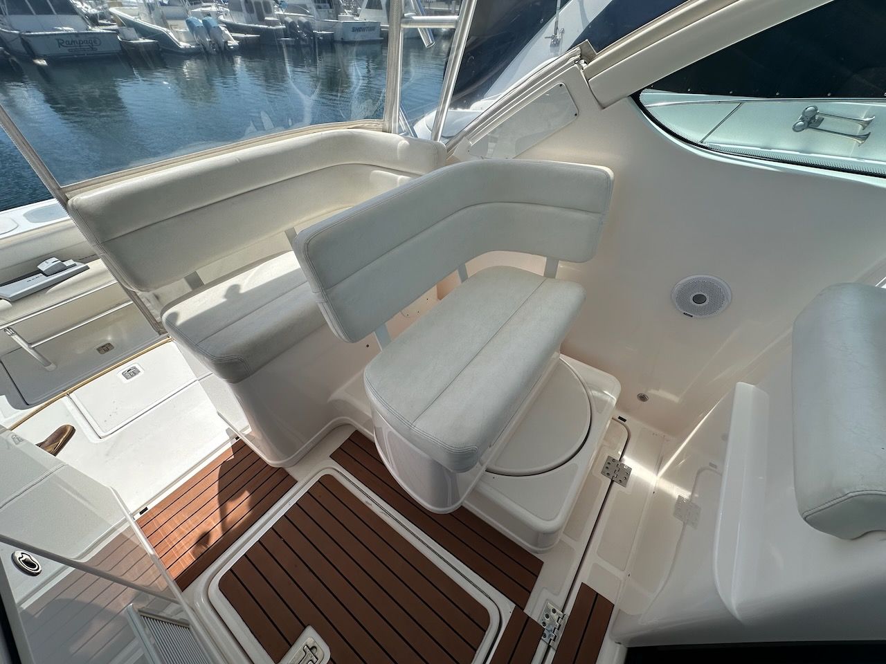 2008 Tiara Yachts
                                                             32 Open Image Thumbnail #14