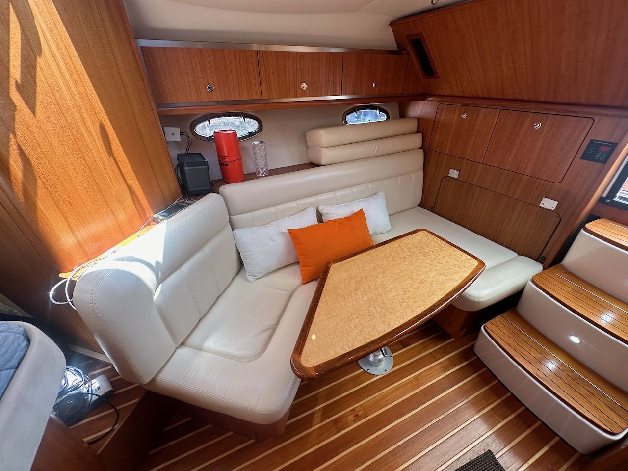 2008 Tiara Yachts
                                                             32 Open Image Thumbnail #18