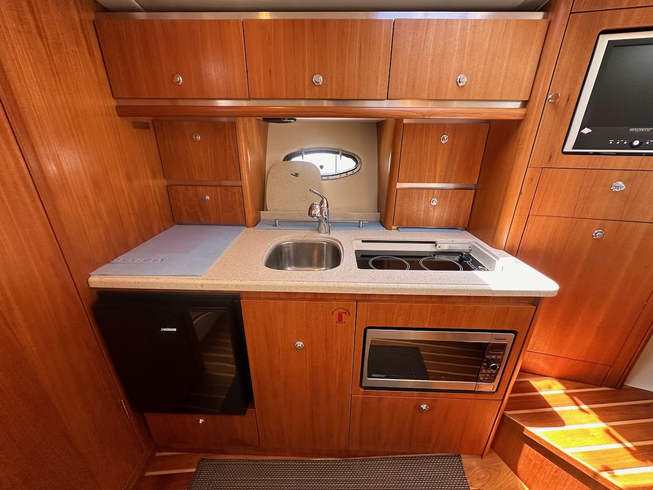 2008 Tiara Yachts
                                                             32 Open Image Thumbnail #21