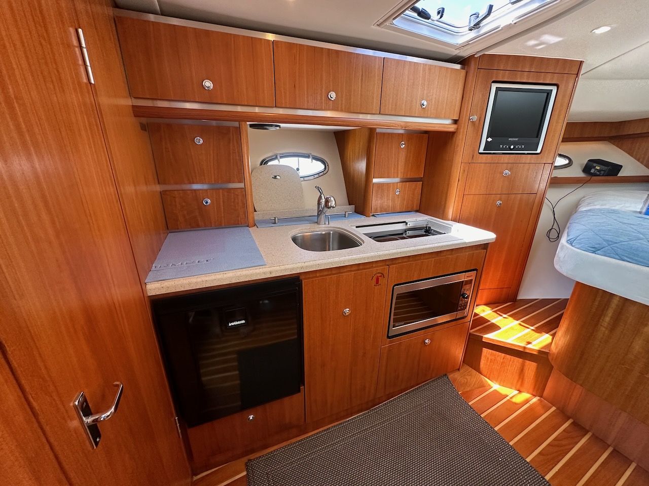2008 Tiara Yachts
                                                             32 Open Image Thumbnail #23