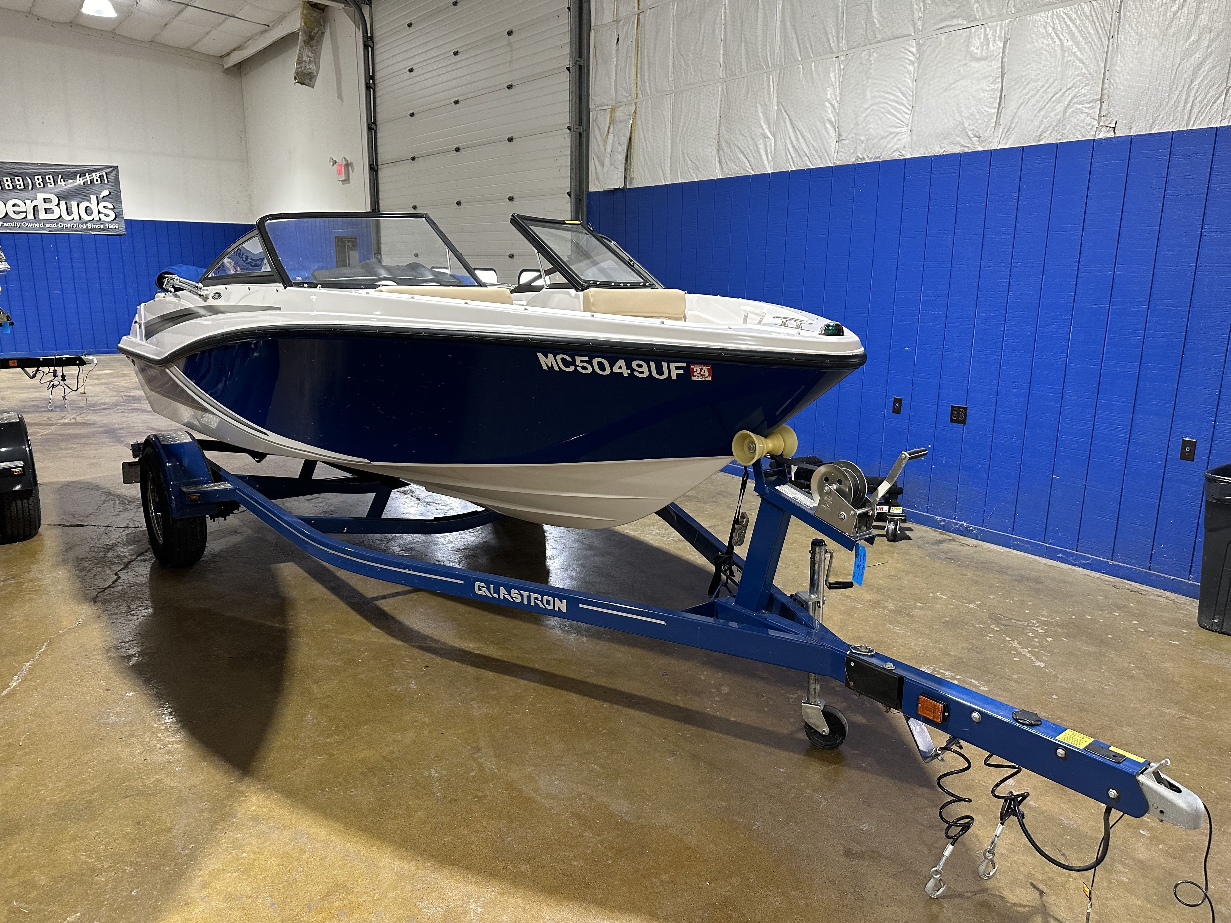 2018 Glastron 185 GTX Image Thumbnail #0