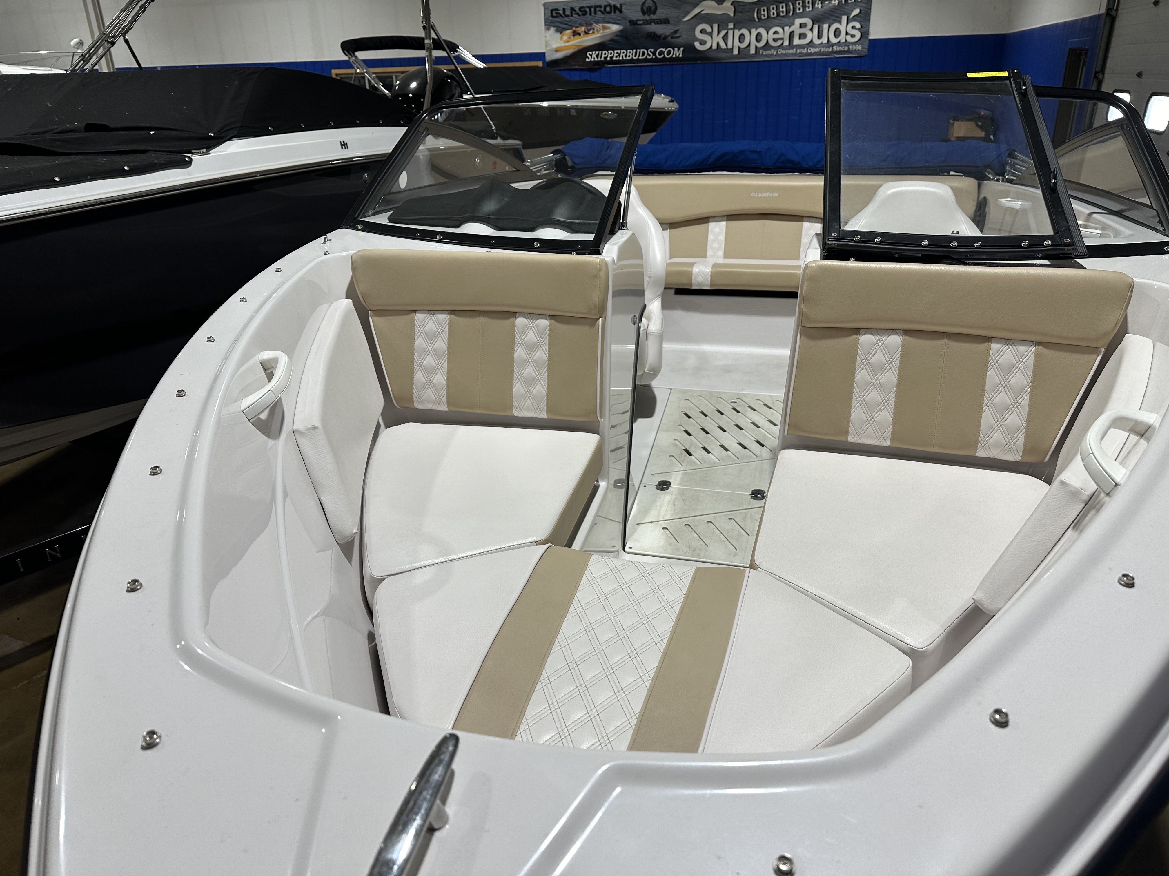 2018 Glastron 185 GTX Image Thumbnail #2