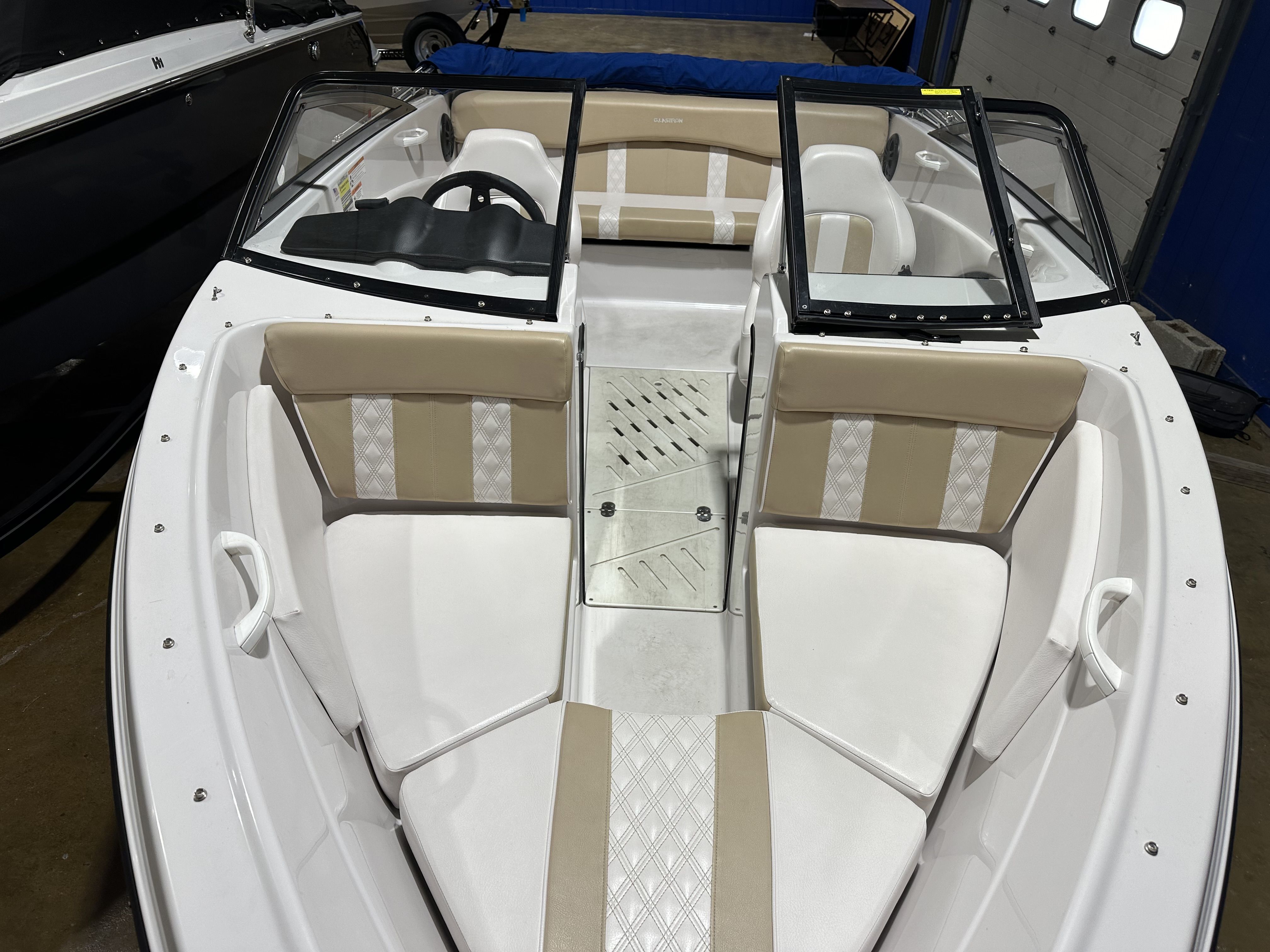 2018 Glastron 185 GTX Image Thumbnail #3