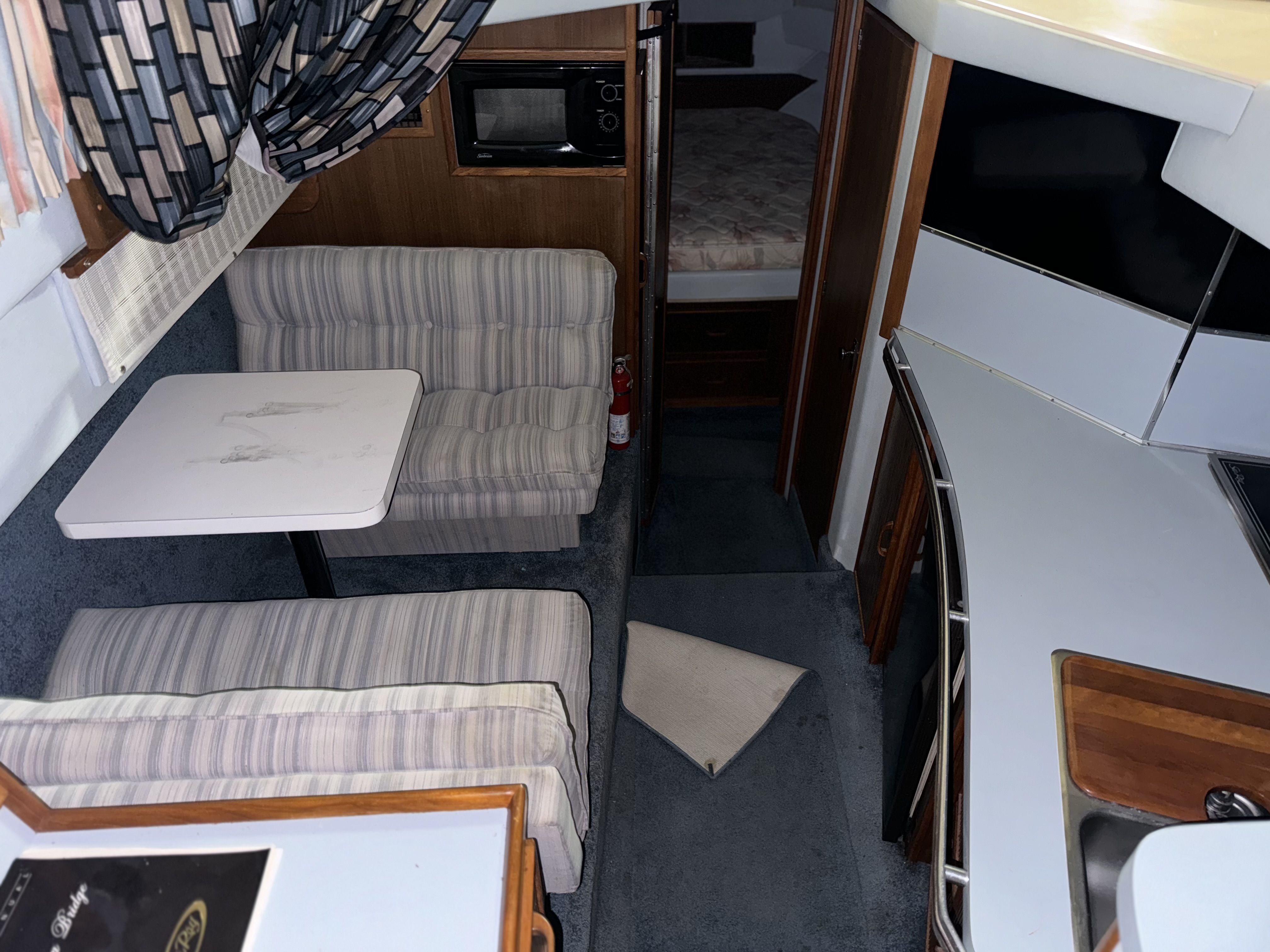 1987 Sea Ray 340 SEDANBRIDGE Image Thumbnail #10