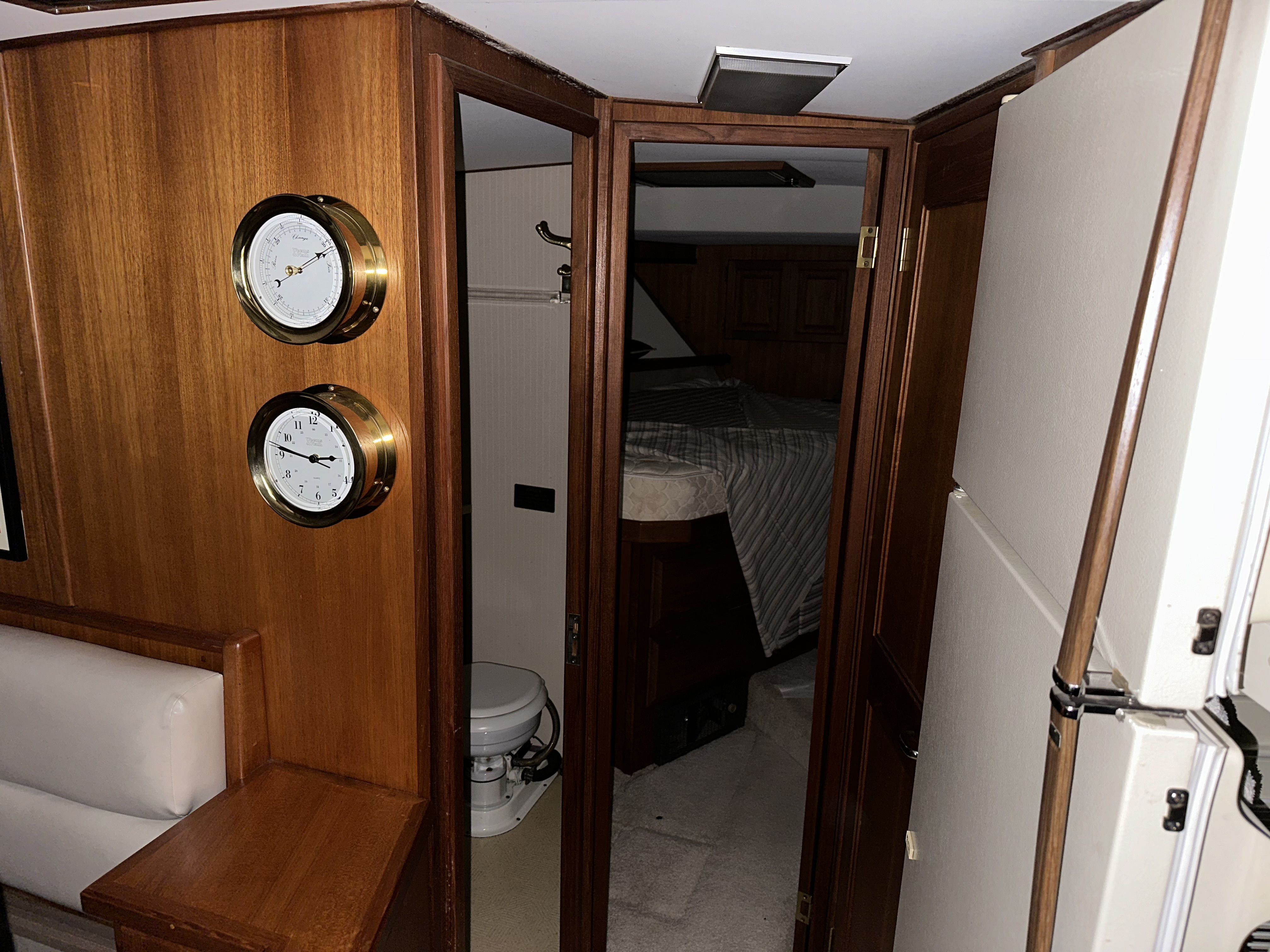 1988 Viking 41 Image Thumbnail #34