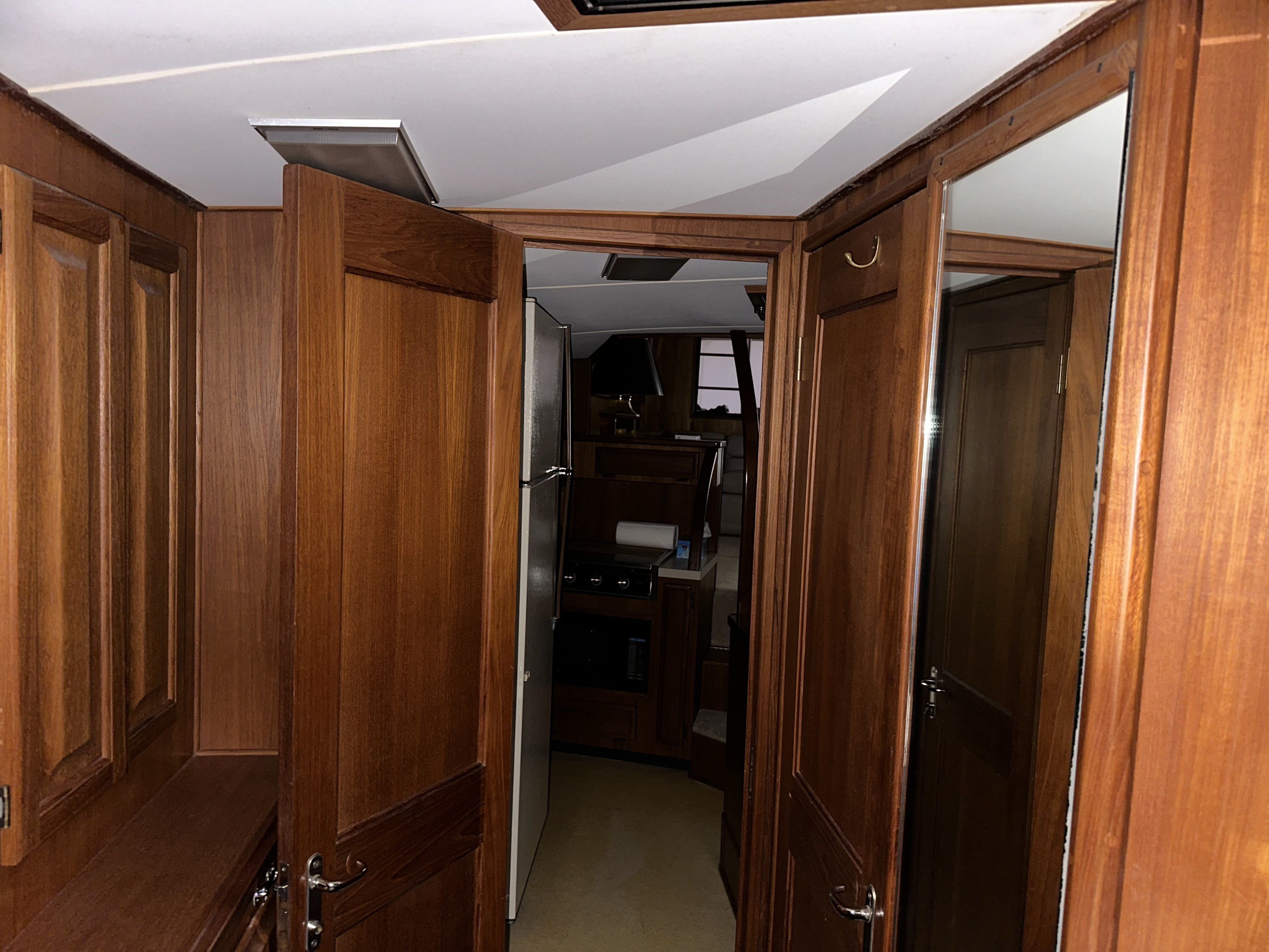 1988 Viking 41 Image Thumbnail #43