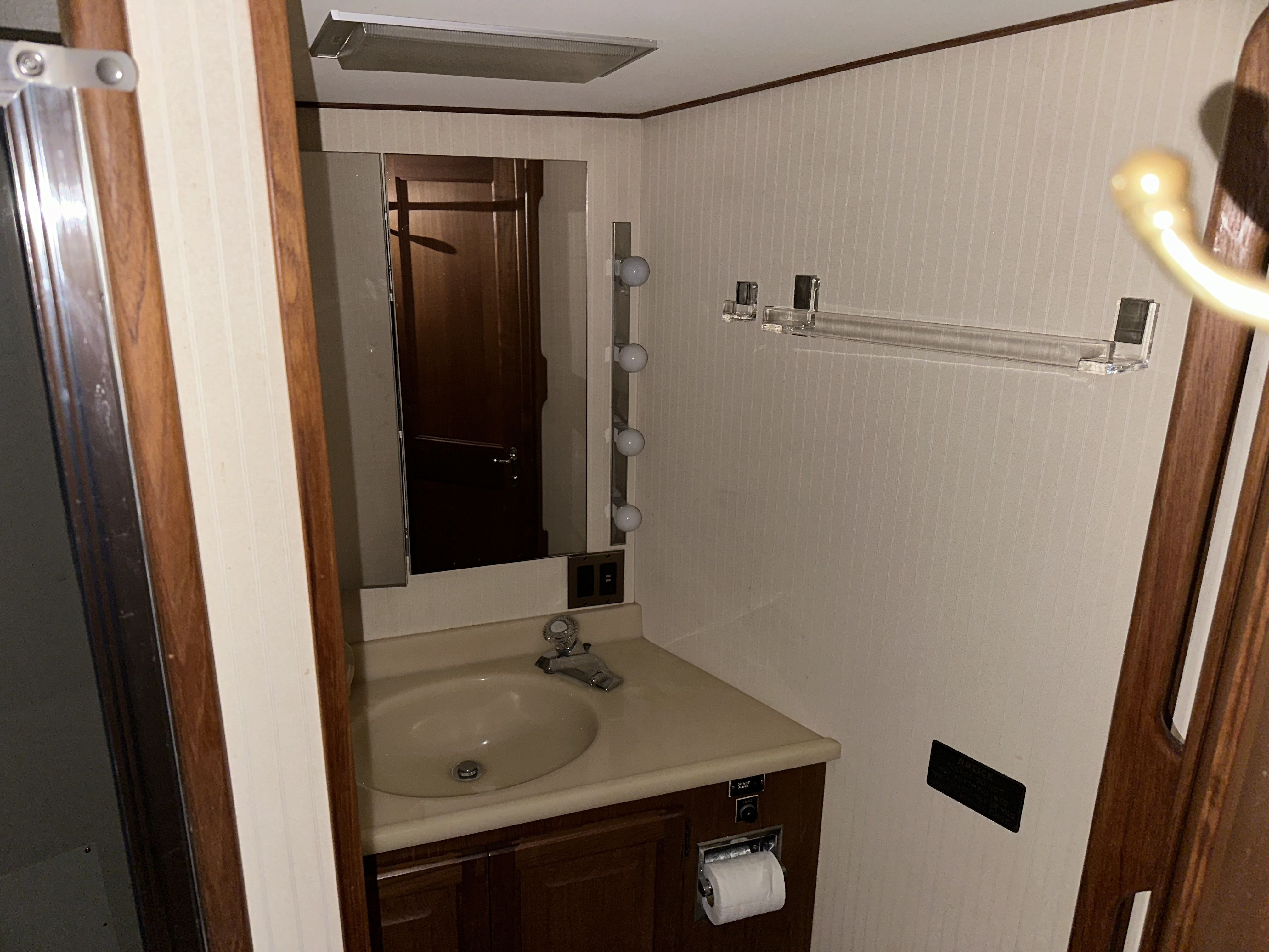 1988 Viking 41 Image Thumbnail #47