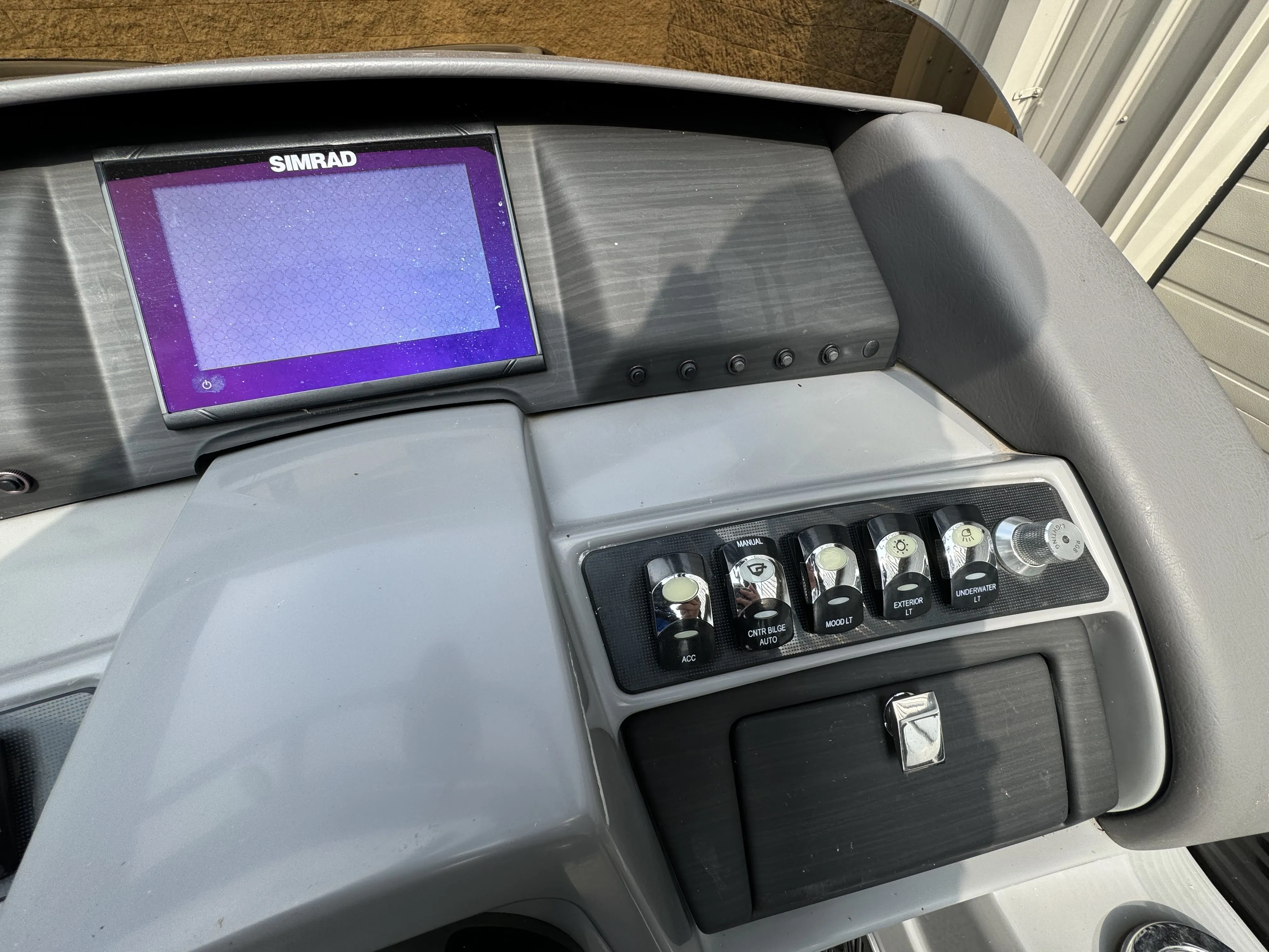 2022 Bennington 25 RTSBA Image Thumbnail #10