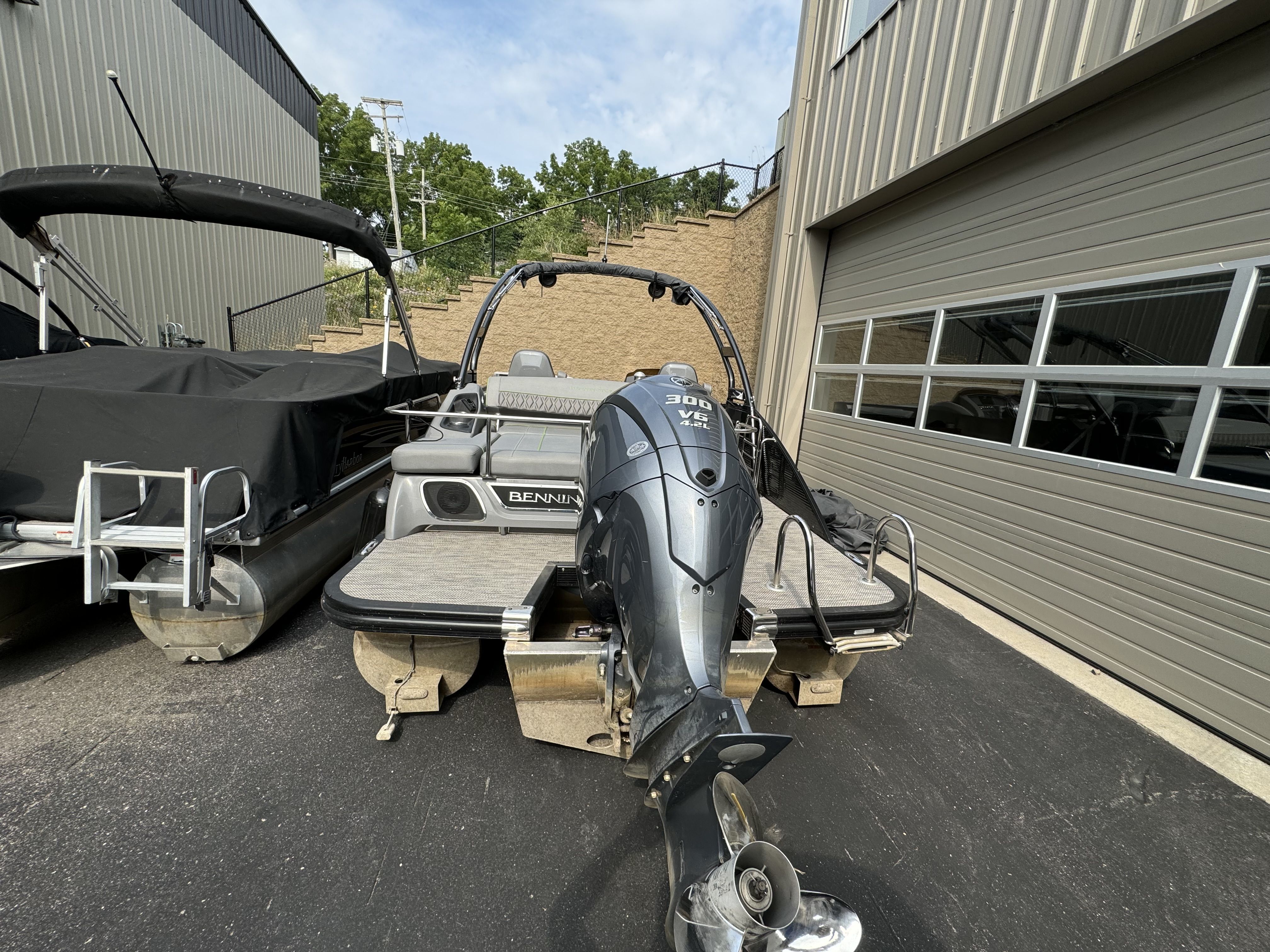 2022 Bennington 25 RTSBA Image Thumbnail #16