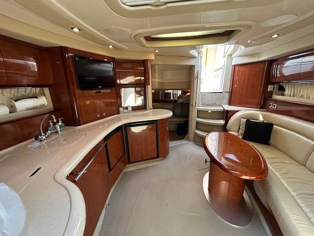 2003 Sea Ray
                                                             420 SUNDANCER Image Thumbnail #9