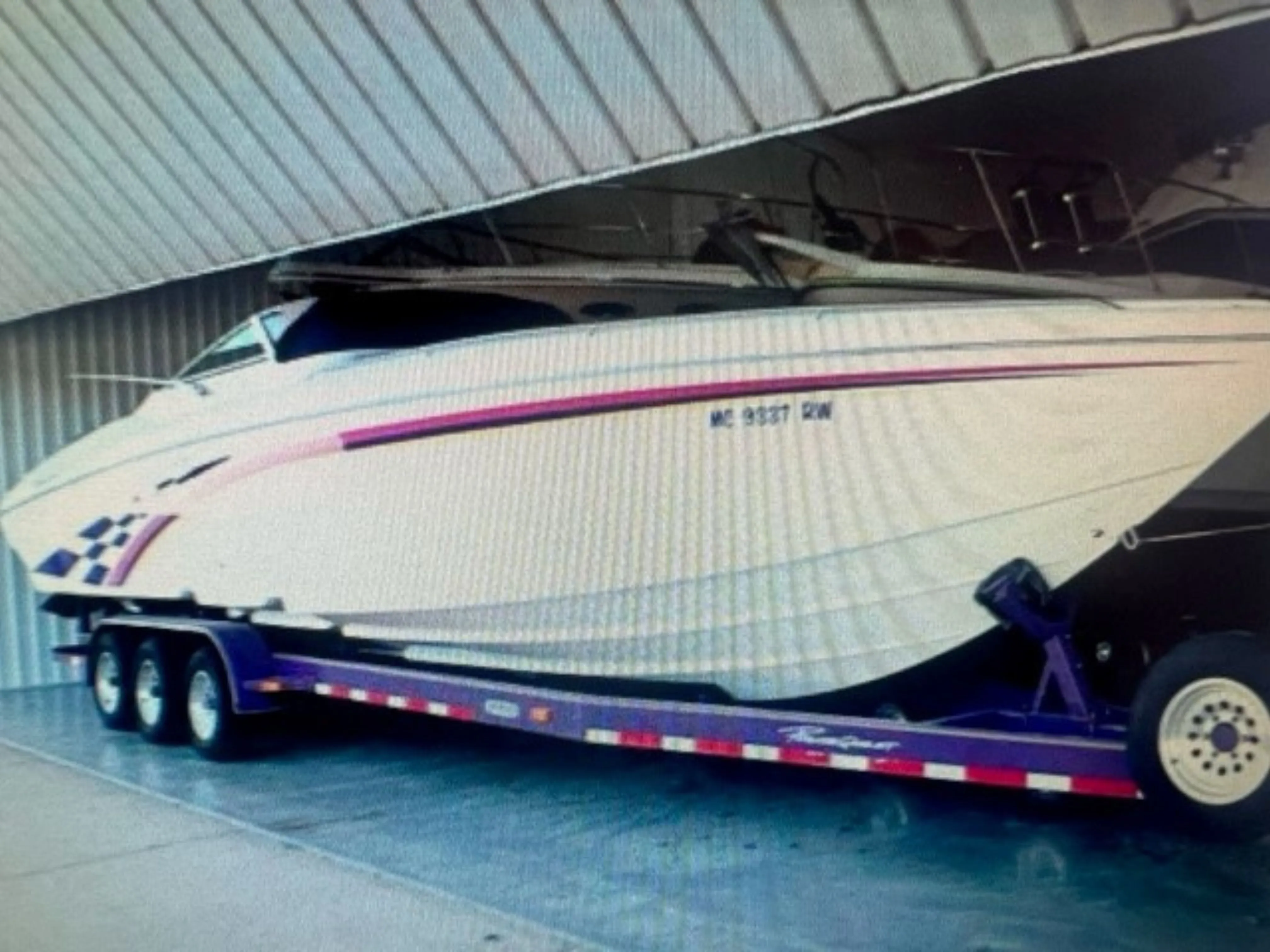 1999 Powerquest 380 AVENGER Image Thumbnail #2