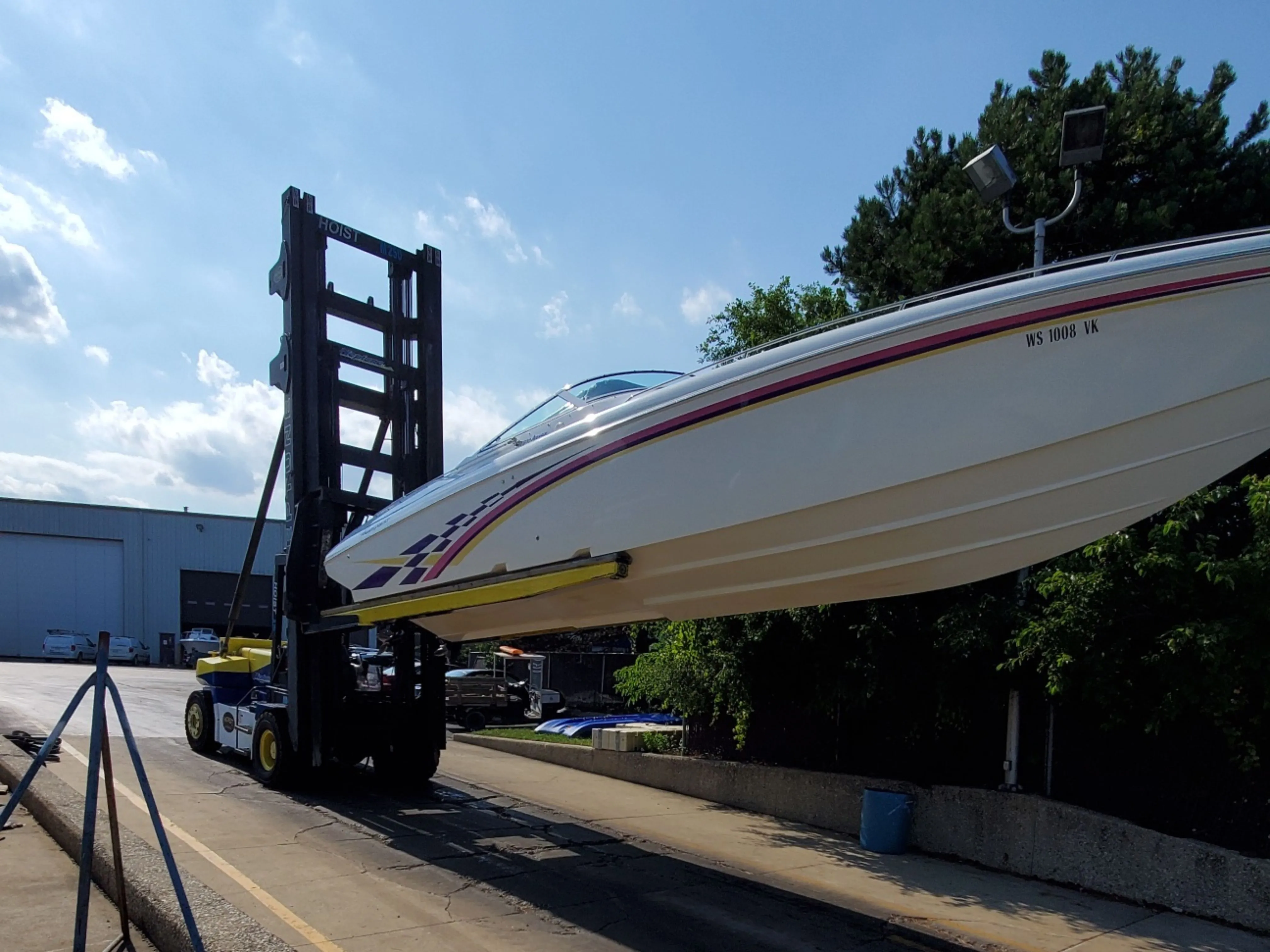 1999 Powerquest 380 AVENGER Image Thumbnail #4