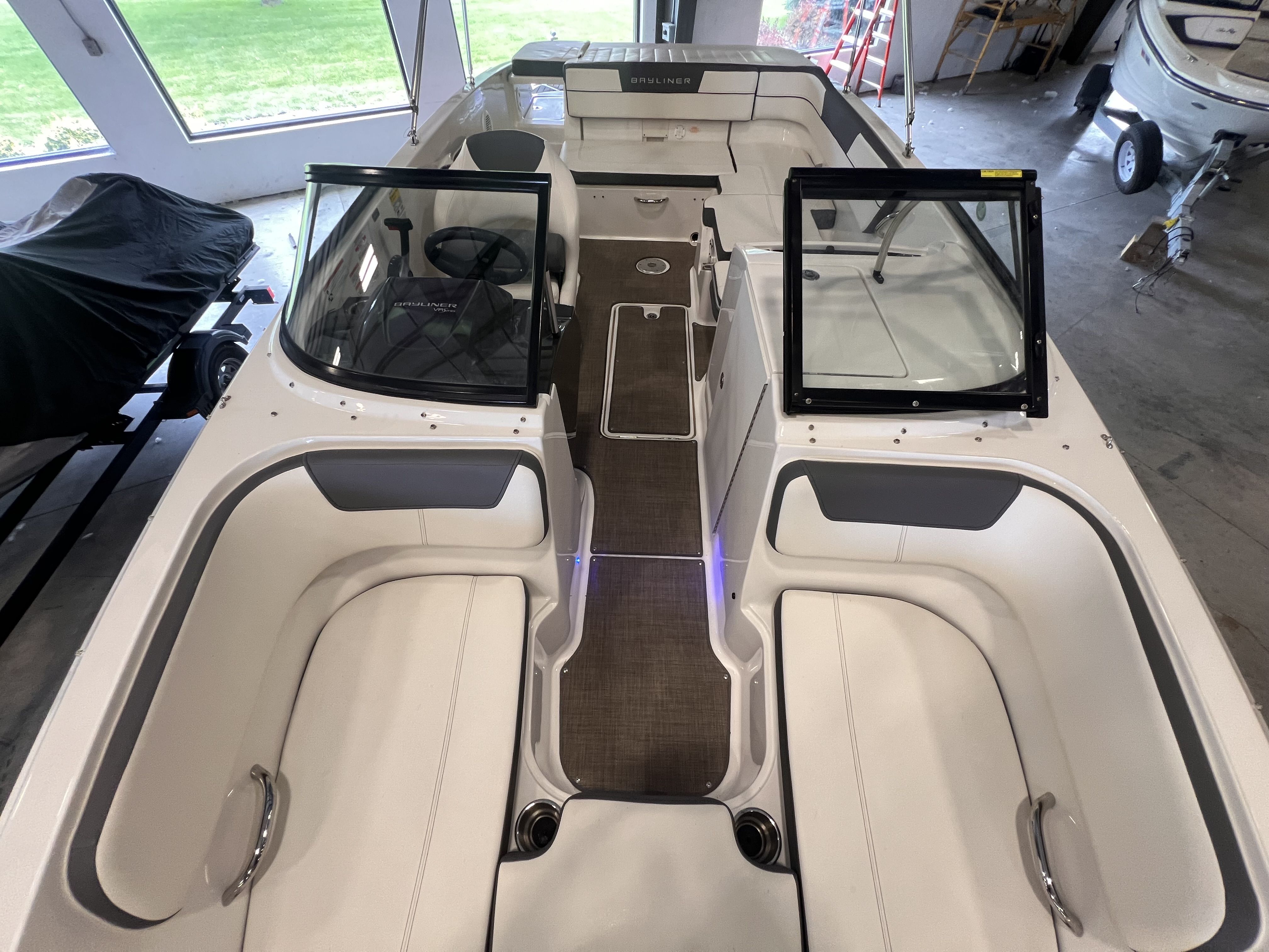 2018 Bayliner
                                                             VR6 Image Thumbnail #4