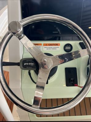 2022 Ranger 2360 BAY Image Thumbnail #10