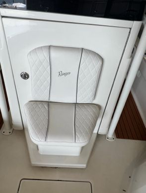 2022 Ranger 2360 BAY Image Thumbnail #15