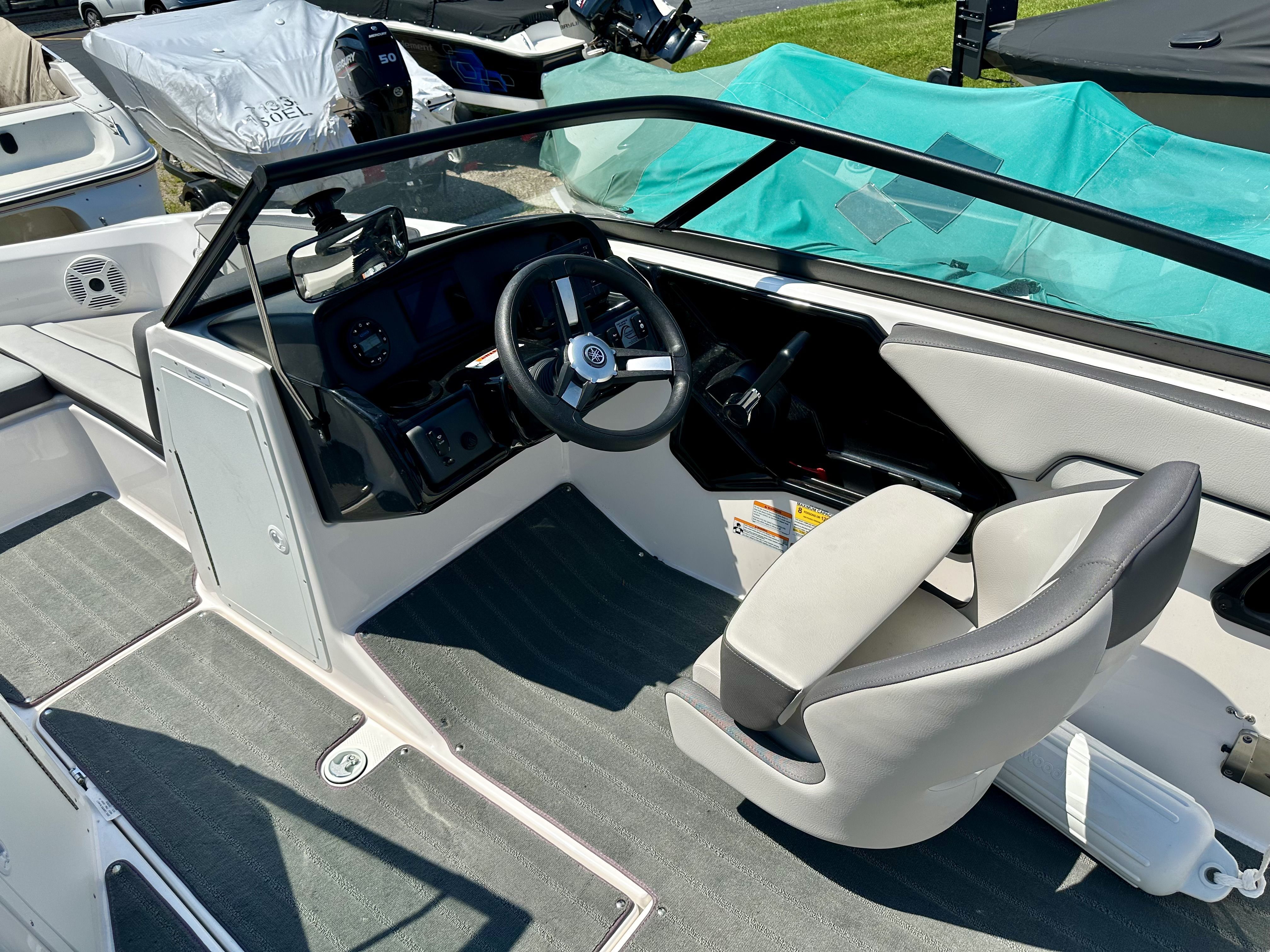 2023 Yamaha 190 AR Image Thumbnail #14