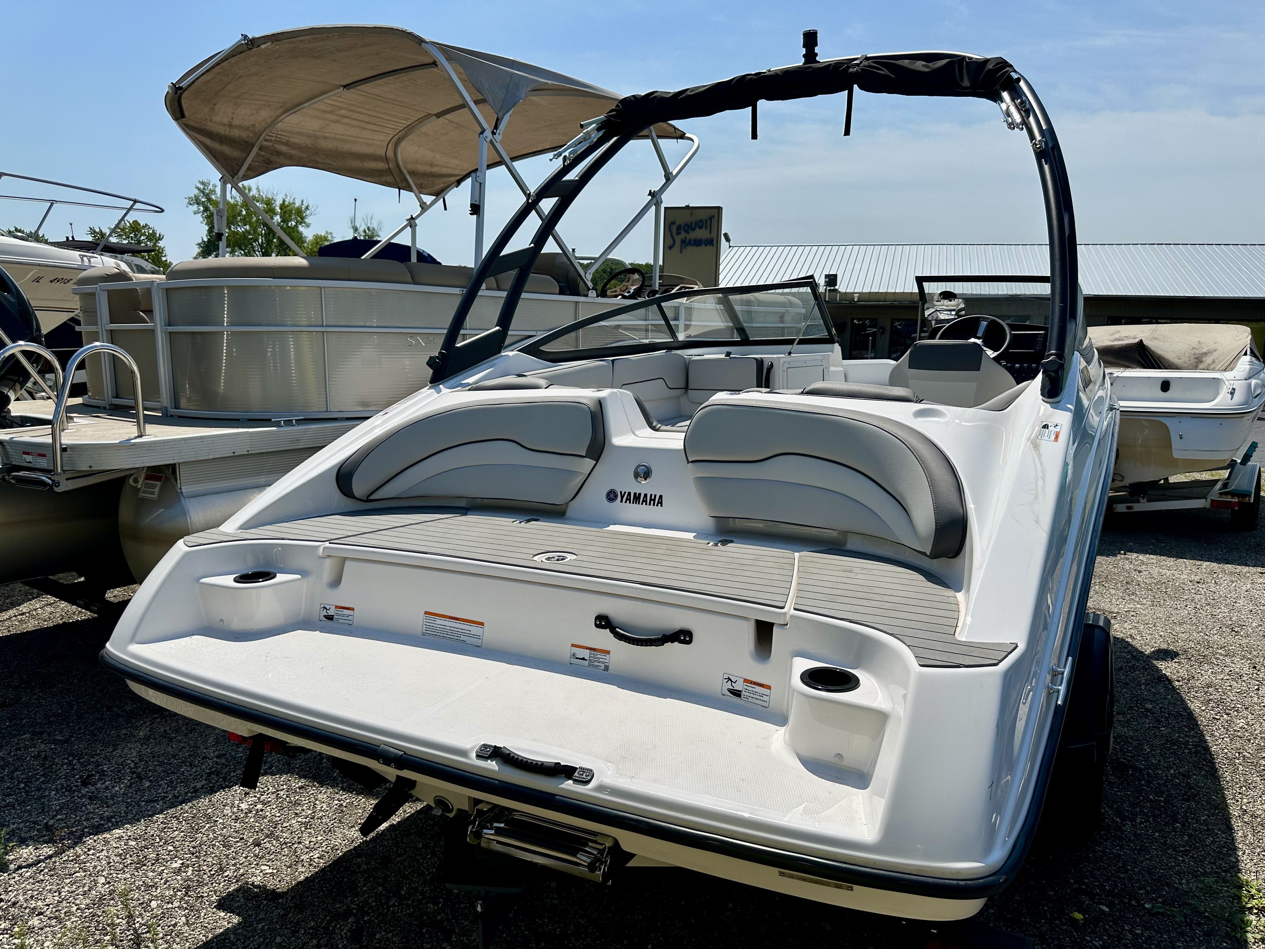 2023 Yamaha 190 AR Image Thumbnail #5