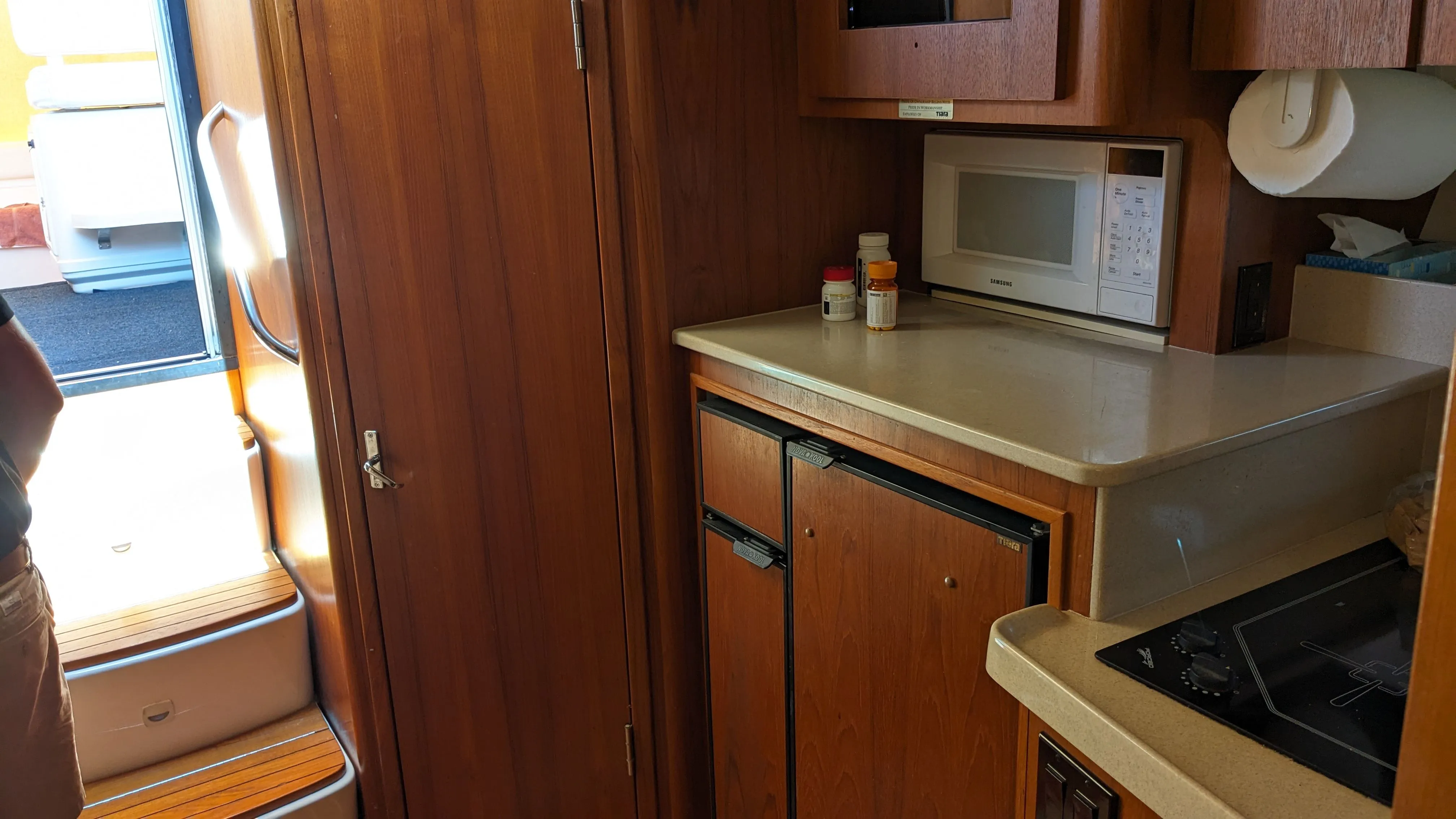 1999 Tiara Yachts 3500 OPEN Image Thumbnail #10