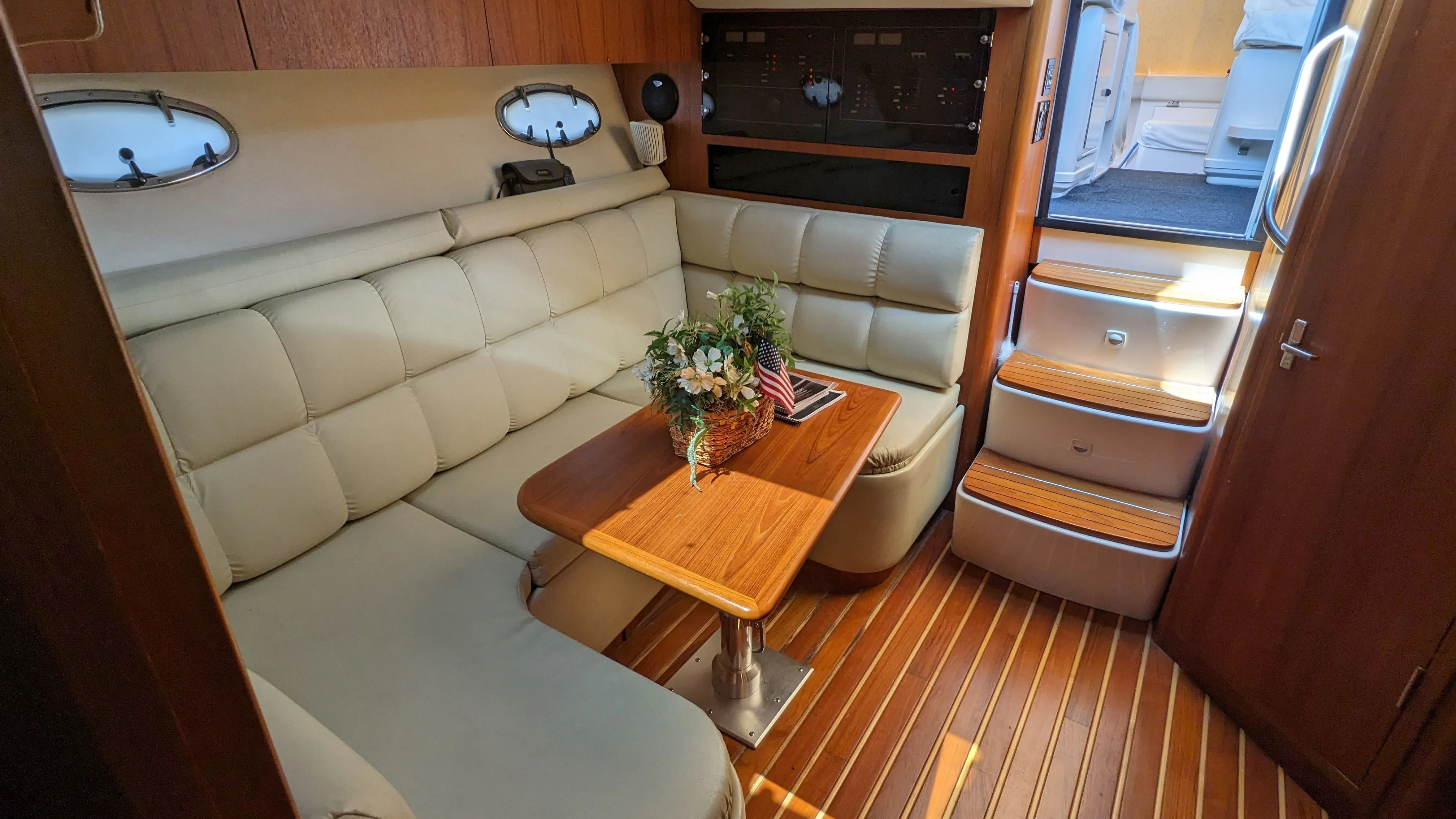 1999 Tiara Yachts 3500 OPEN Image Thumbnail #17