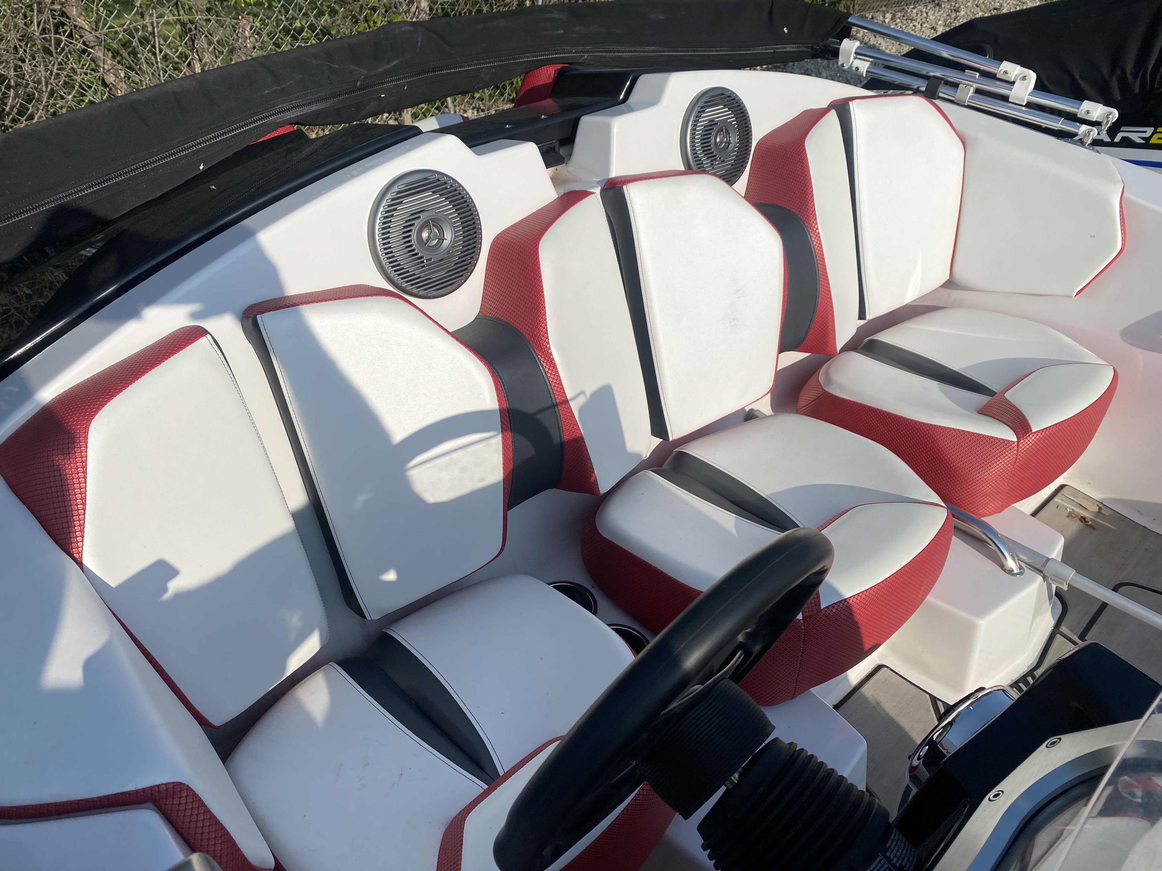 2018 Scarab
                                                             165 ID Image Thumbnail #9