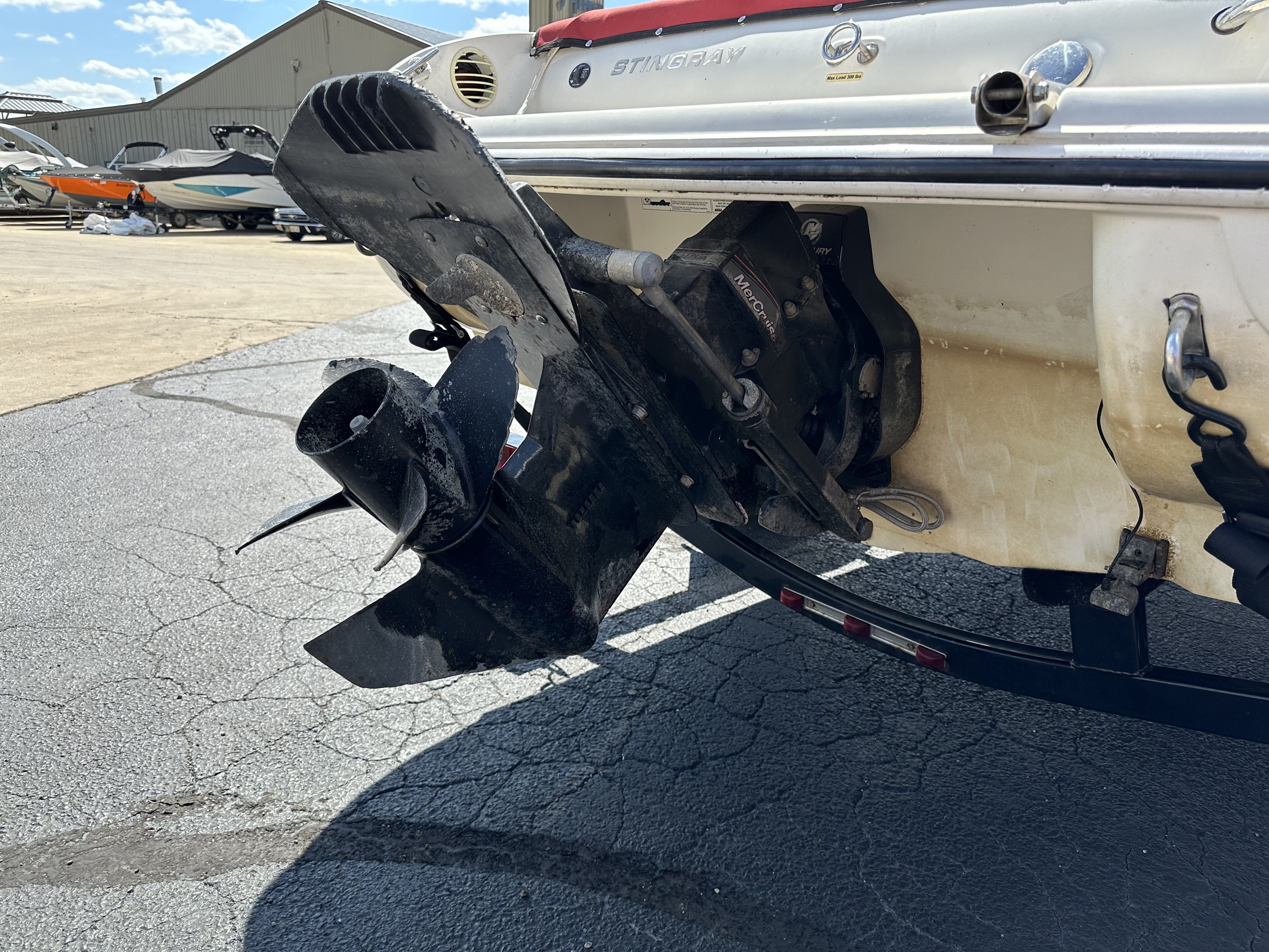 2011 Stingray 185LS Image Thumbnail #16