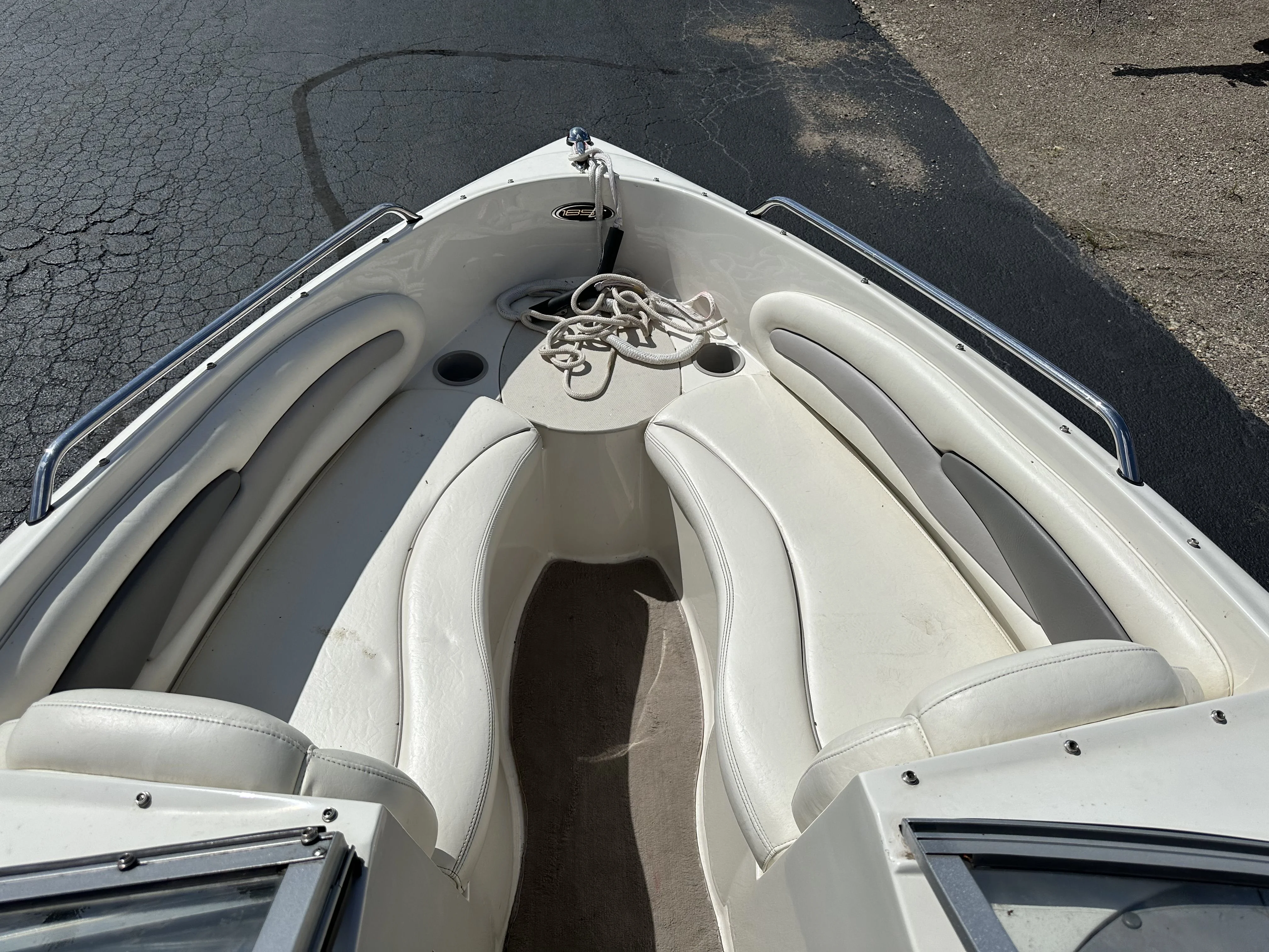 2011 Stingray 185LS Image Thumbnail #7