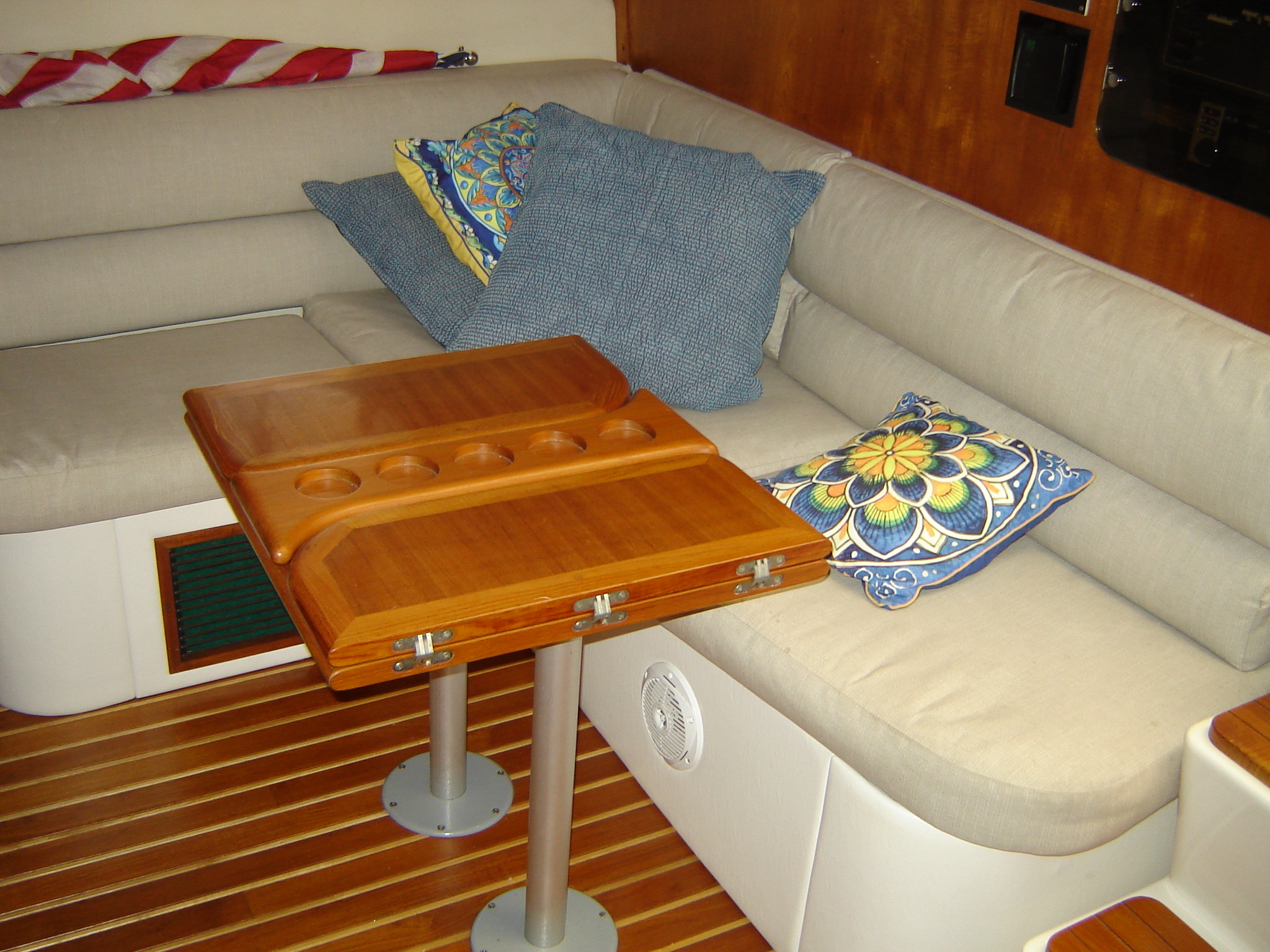1997 Tiara Yachts 3500 EXPRESS Image Thumbnail #22