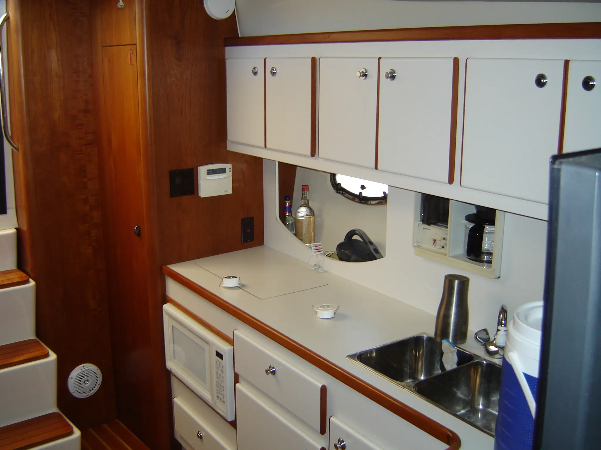1997 Tiara Yachts 3500 EXPRESS Image Thumbnail #20