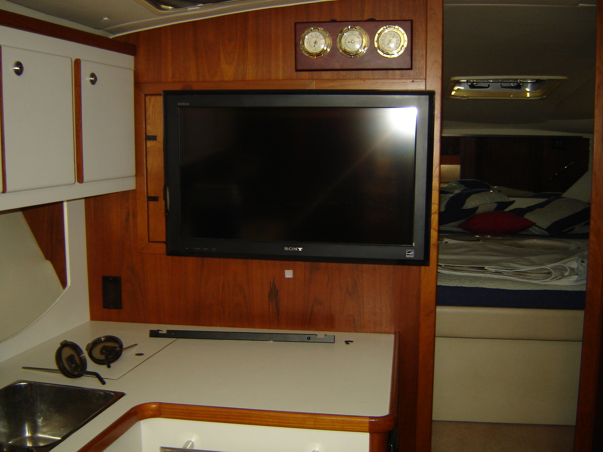 1997 Tiara Yachts 3500 EXPRESS Image Thumbnail #39