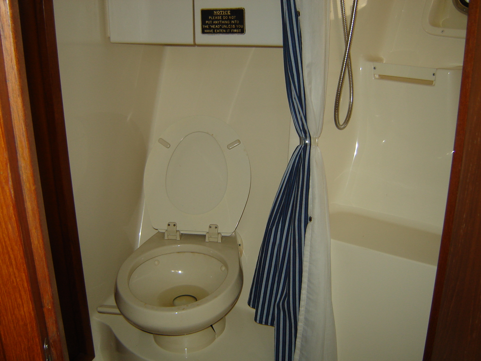 1997 Tiara Yachts 3500 EXPRESS Image Thumbnail #38