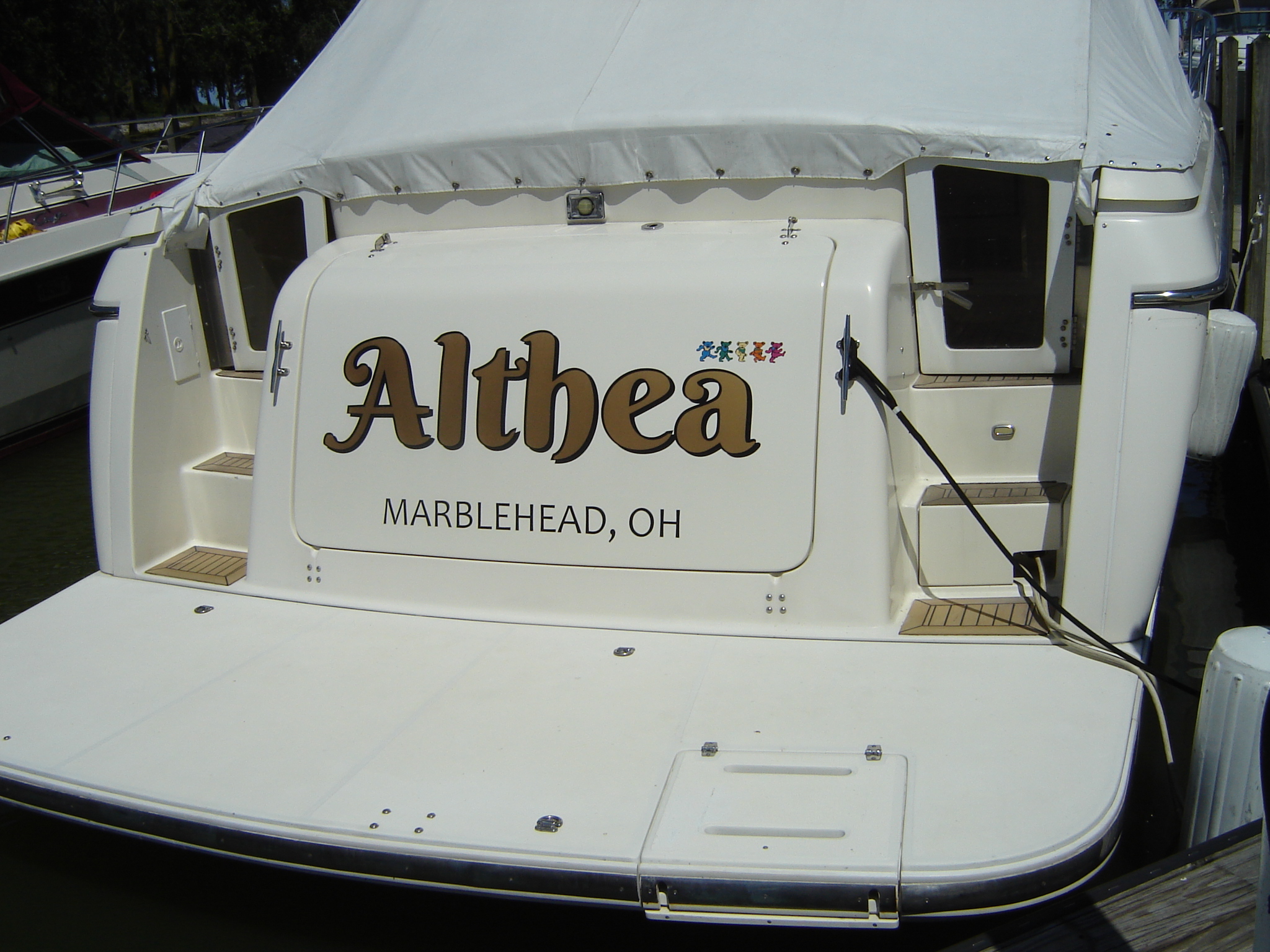 1997 Tiara Yachts 3500 EXPRESS Image Thumbnail #2