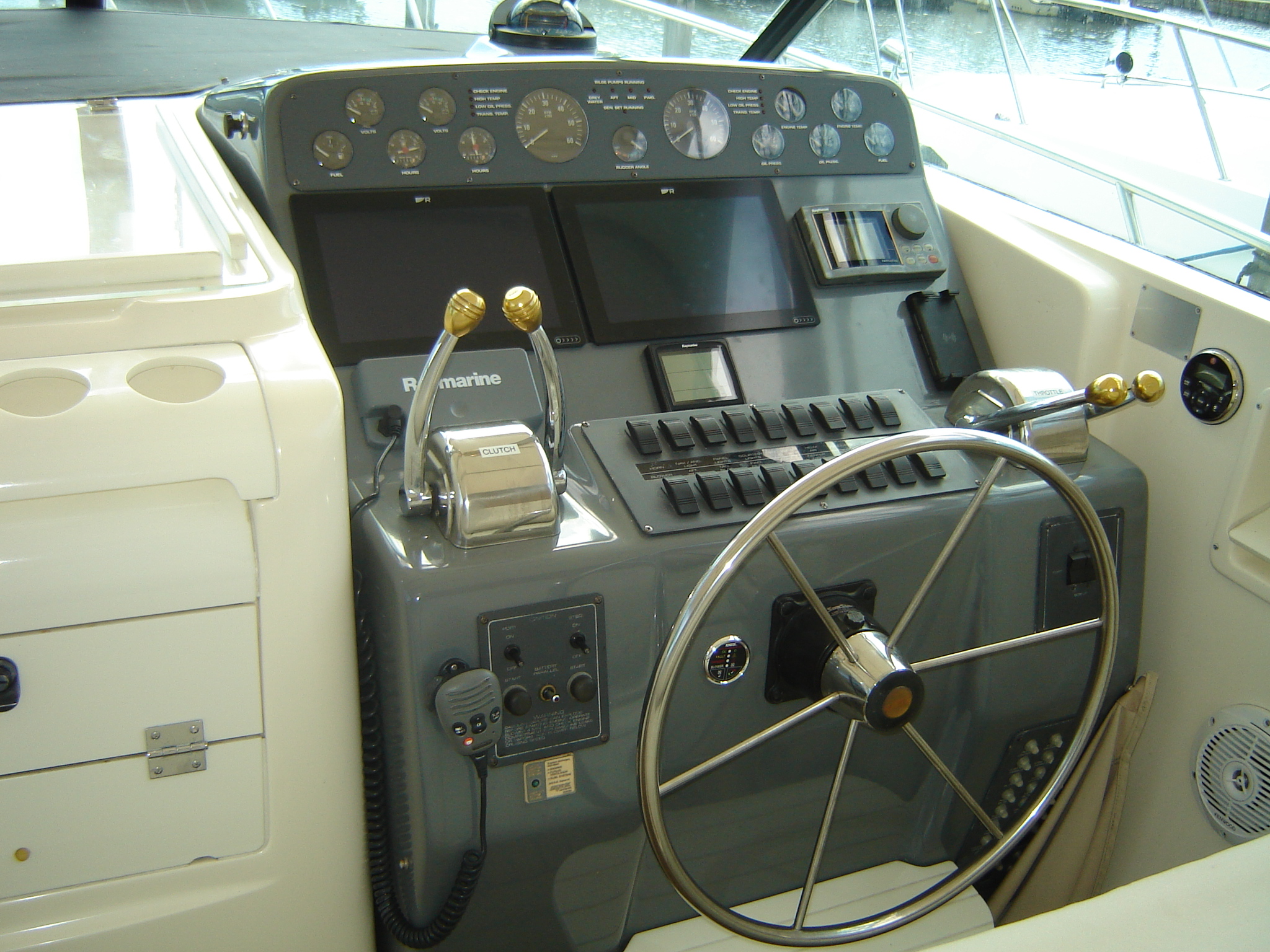 1997 Tiara Yachts 3500 EXPRESS Image Thumbnail #42