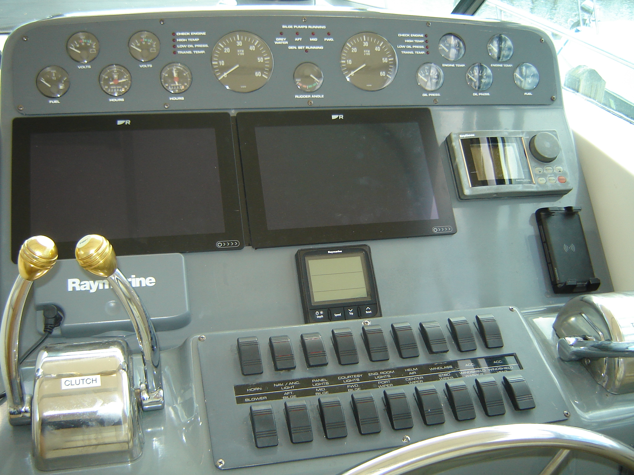 1997 Tiara Yachts 3500 EXPRESS Image Thumbnail #41